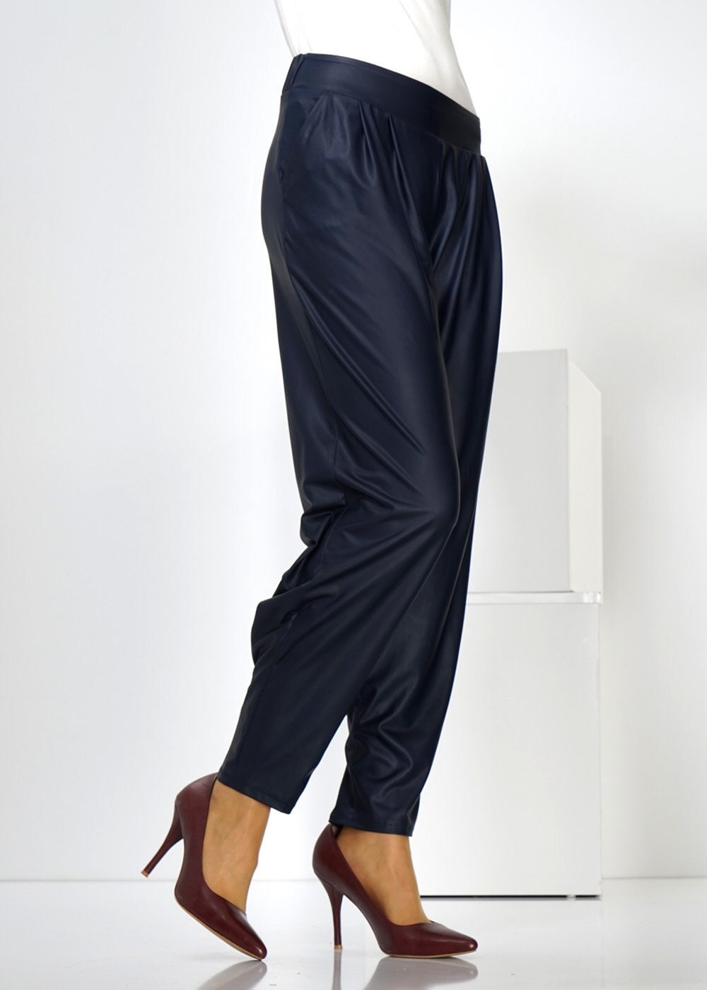 Tesettür giyim LACİVERT PAÇASI FERMUARLI ŞALVAR KESİM PANTOLON 7799 