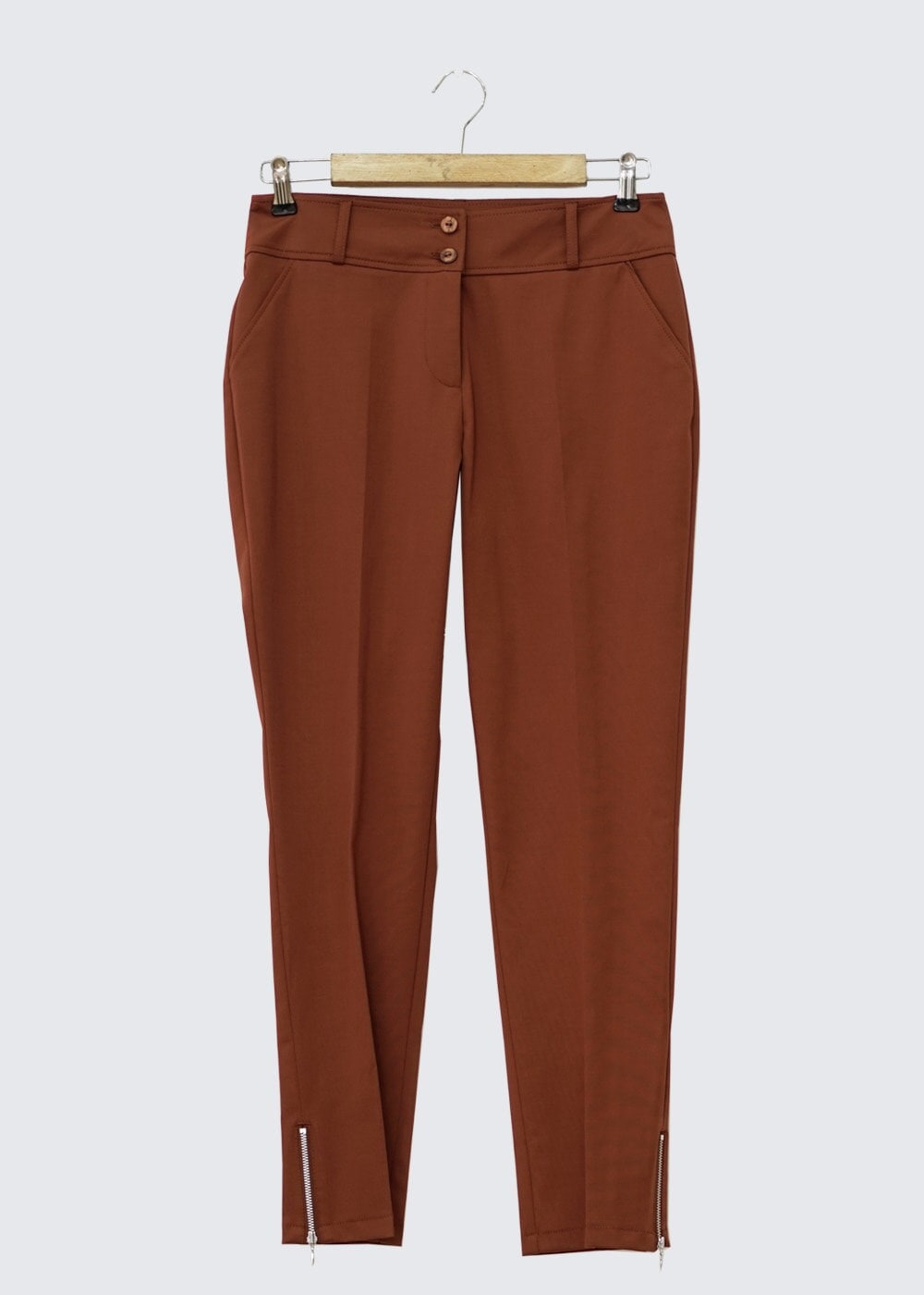 Tesettür giyim TURUNCU PAÇASI FERMUAR DETAYLI PANTOLON 7813-1