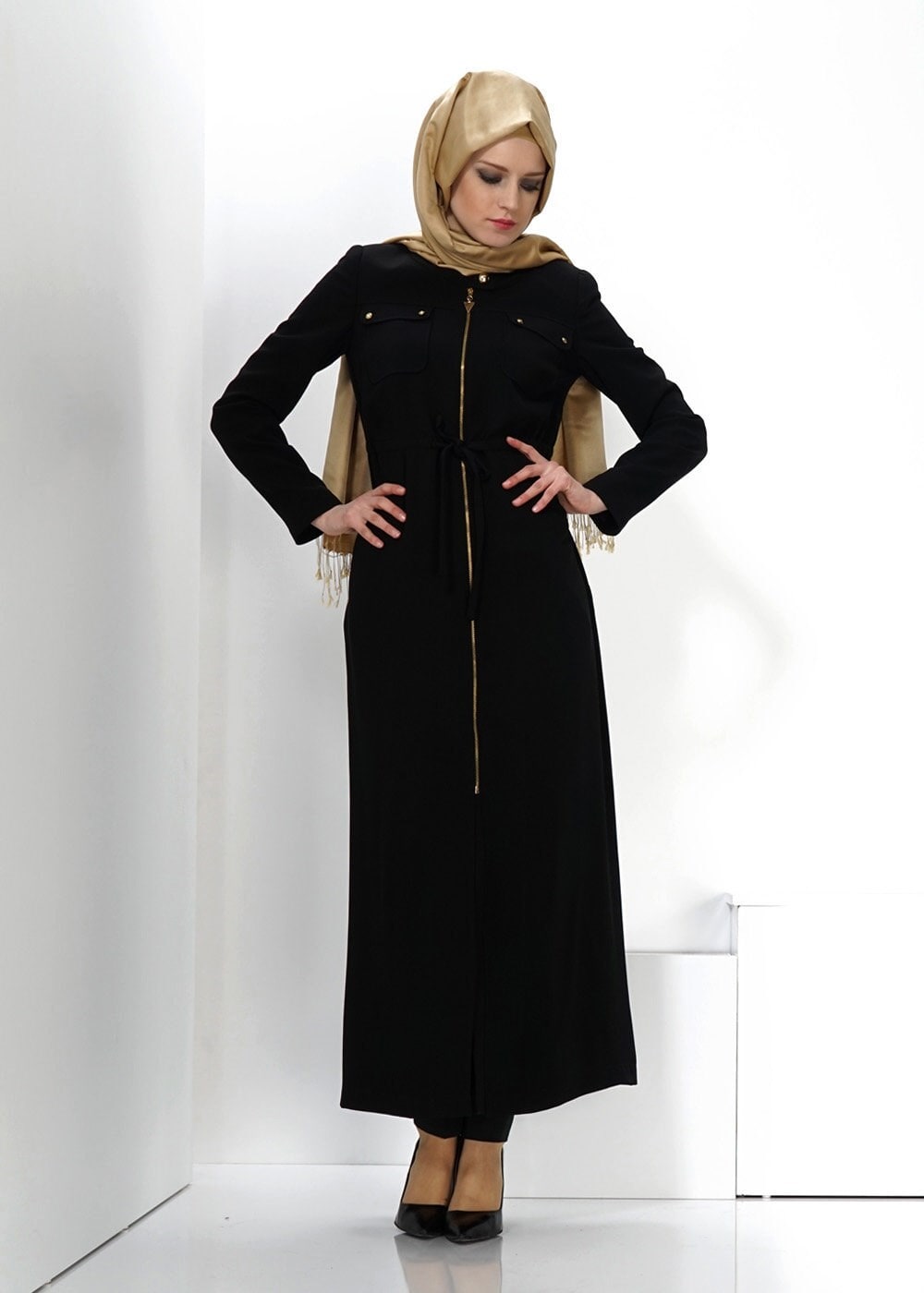 Tesettür giyim SİYAH BAĞCIK DETAYLI PARDESÜ 1343