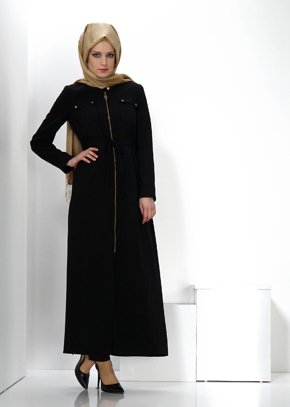 Tesettür giyim SİYAH BAĞCIK DETAYLI PARDESÜ 1343