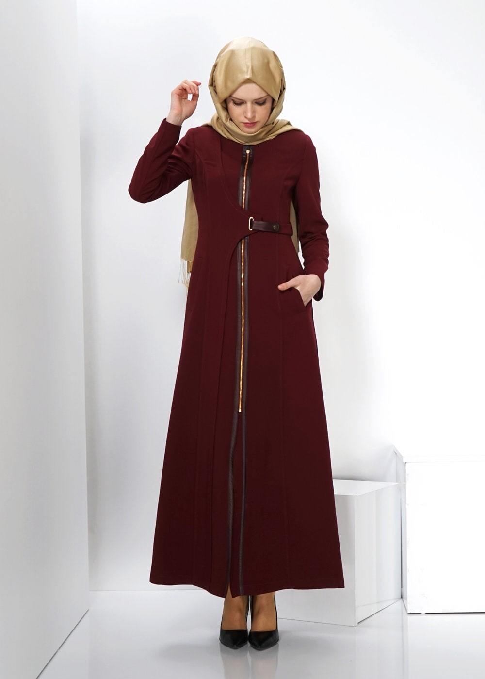 Tesettür giyim BORDO FERMUARLI PARDESÜ 1350