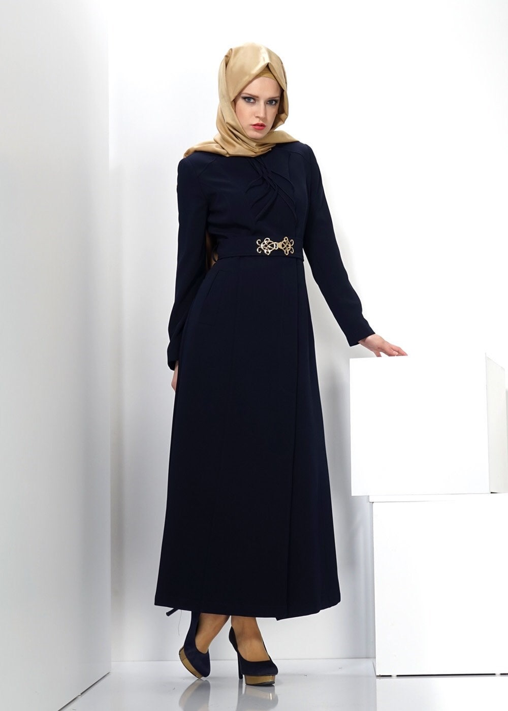 Tesettür giyim LACİVERT 1355 PARDESÜ