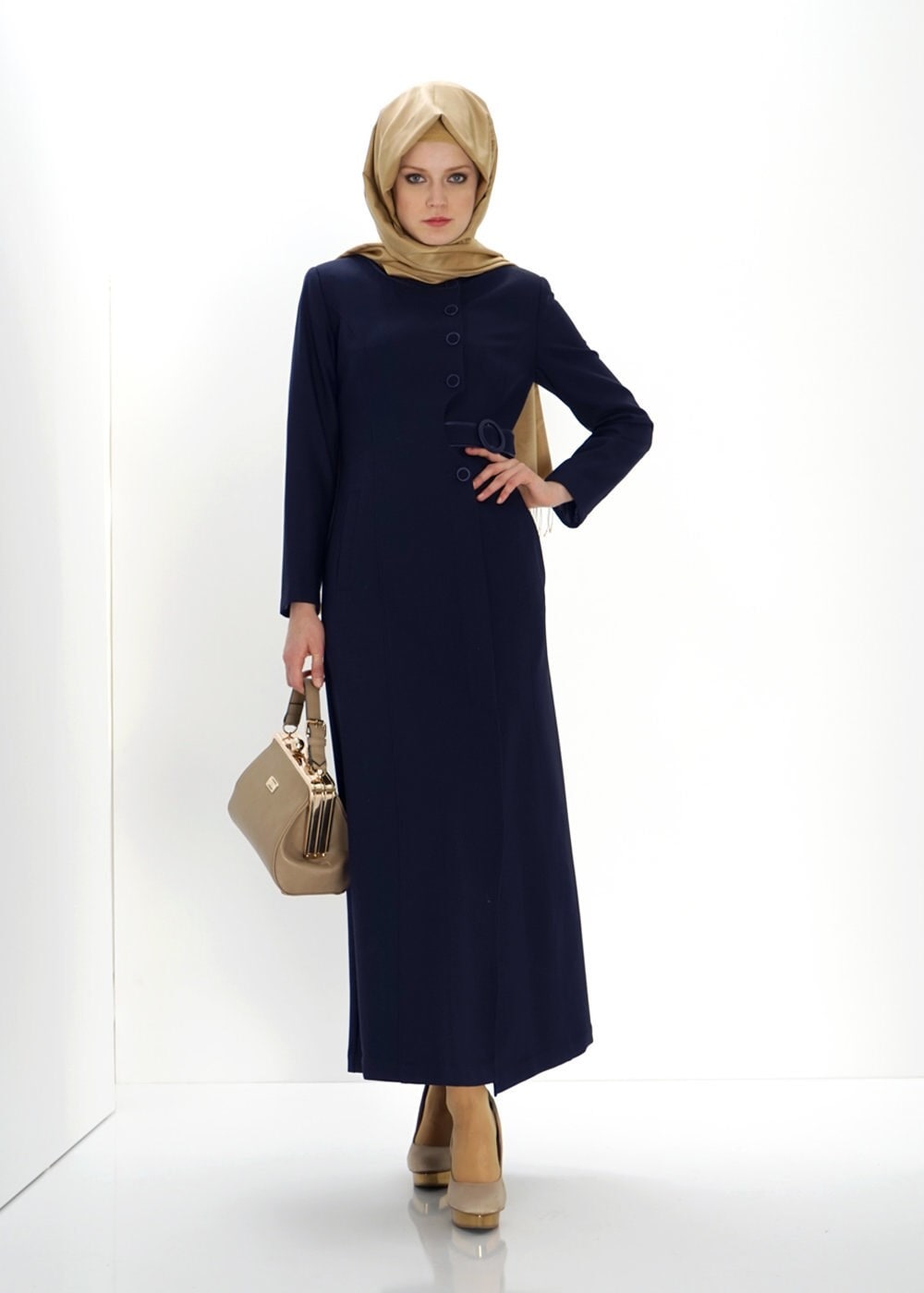 Tesettür giyim LACİVERT DİK YAKA PARDESÜ 1379