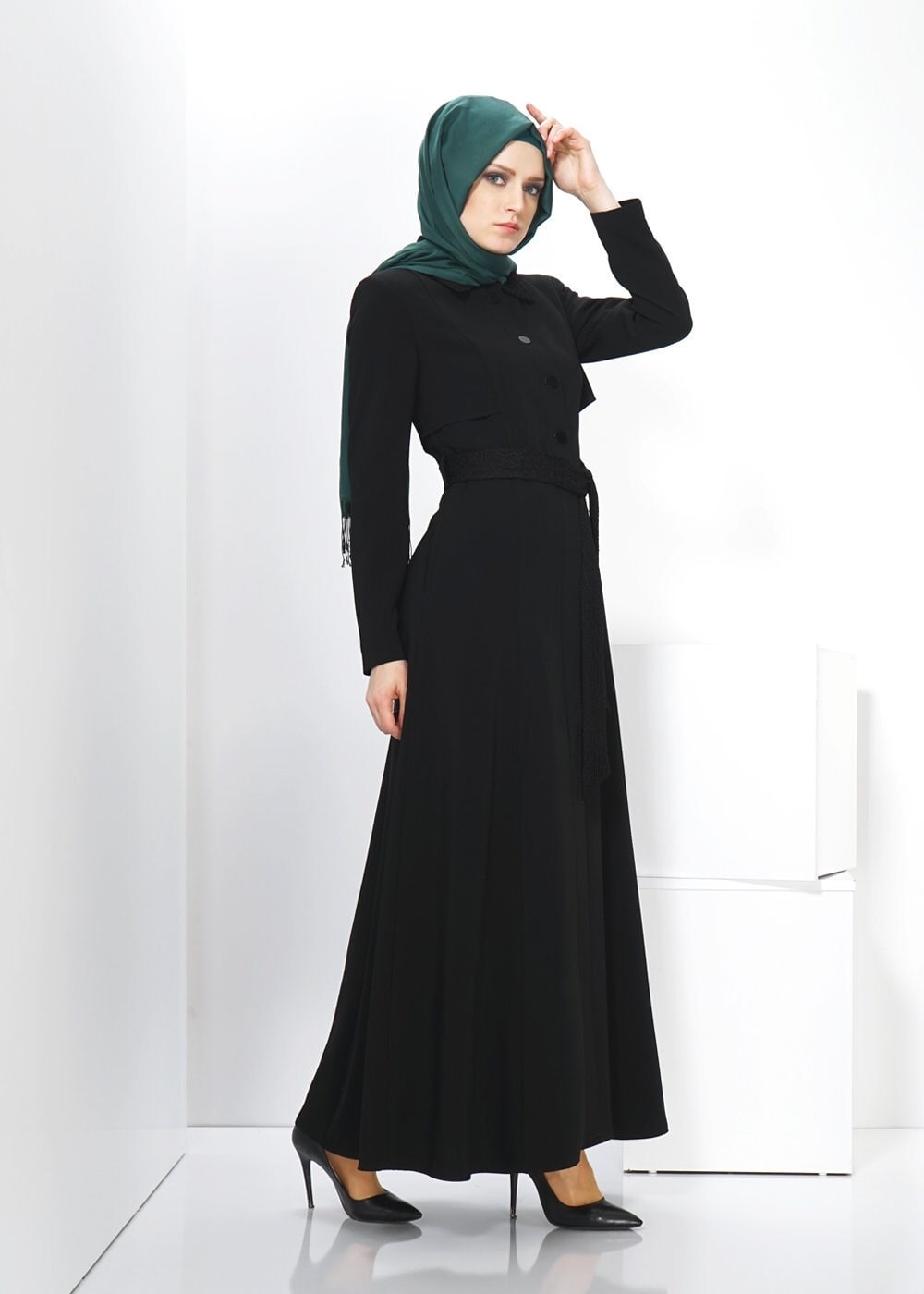 Tesettür giyim SİYAH DÜĞME DETAYLI PARDESÜ 1417 