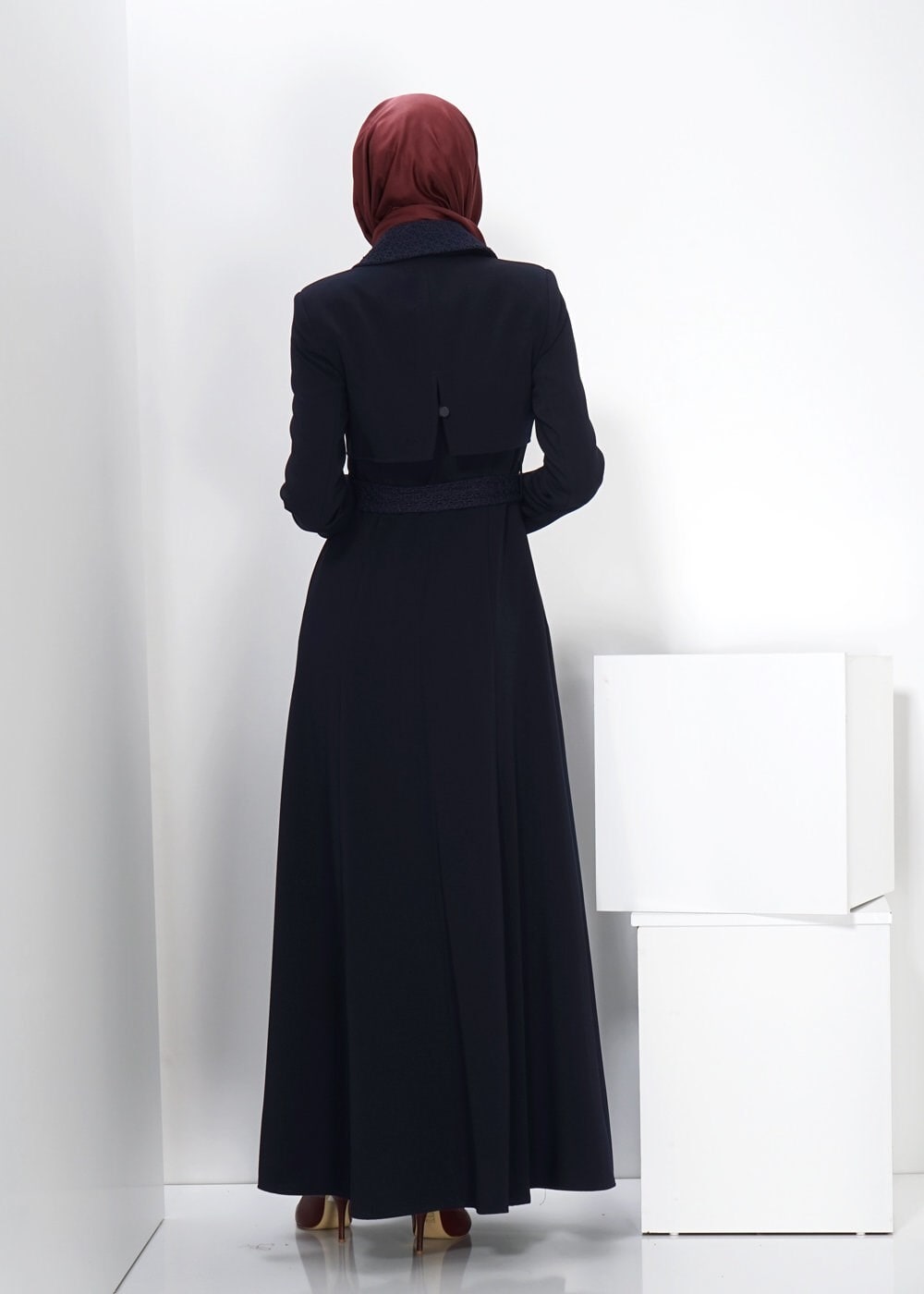 Tesettür giyim LACİVERT DÜĞME DETAYLI PARDESÜ 1417 