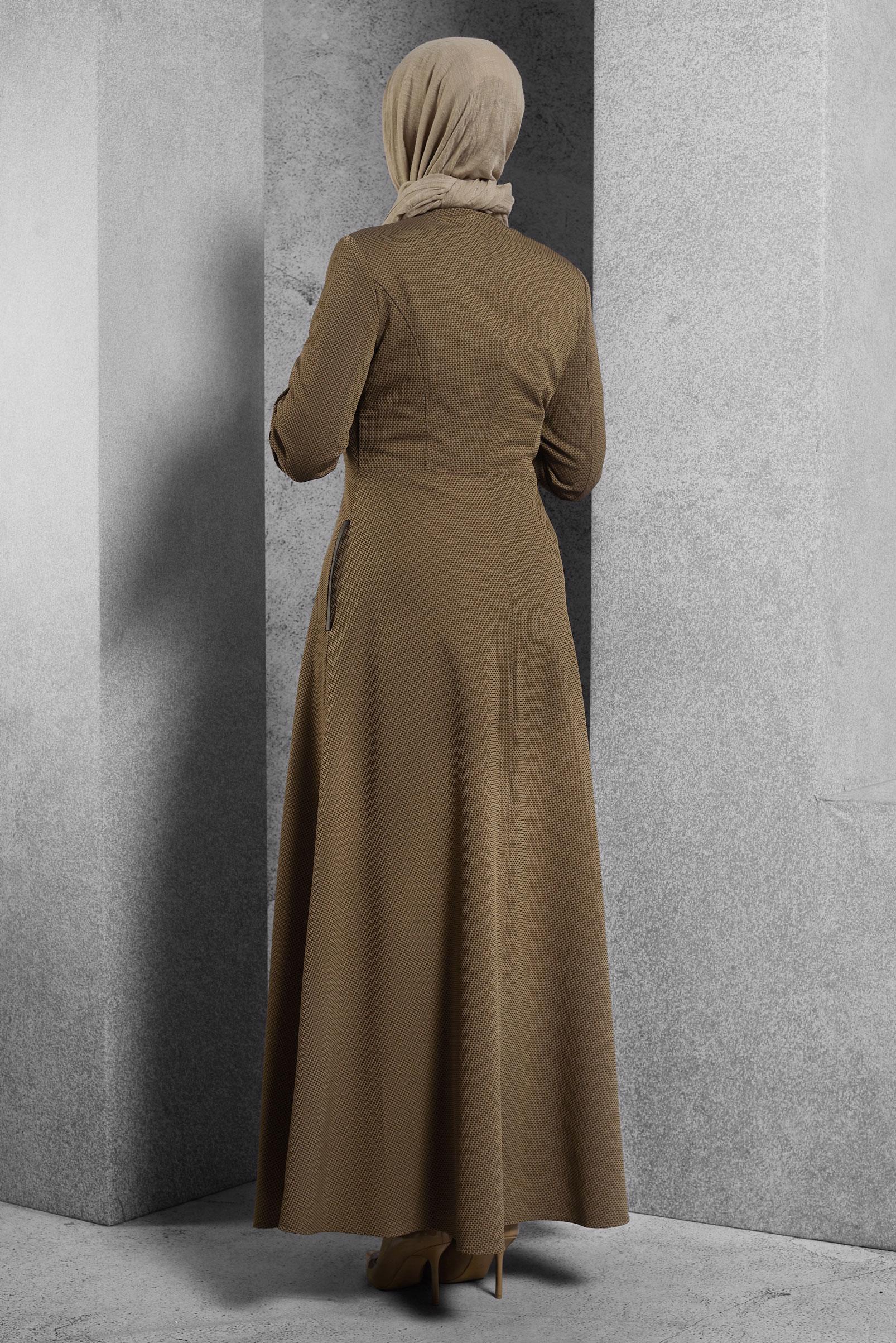 Vêtements hijab BRUN COUCHE DE FINITION À BOUTON 1420