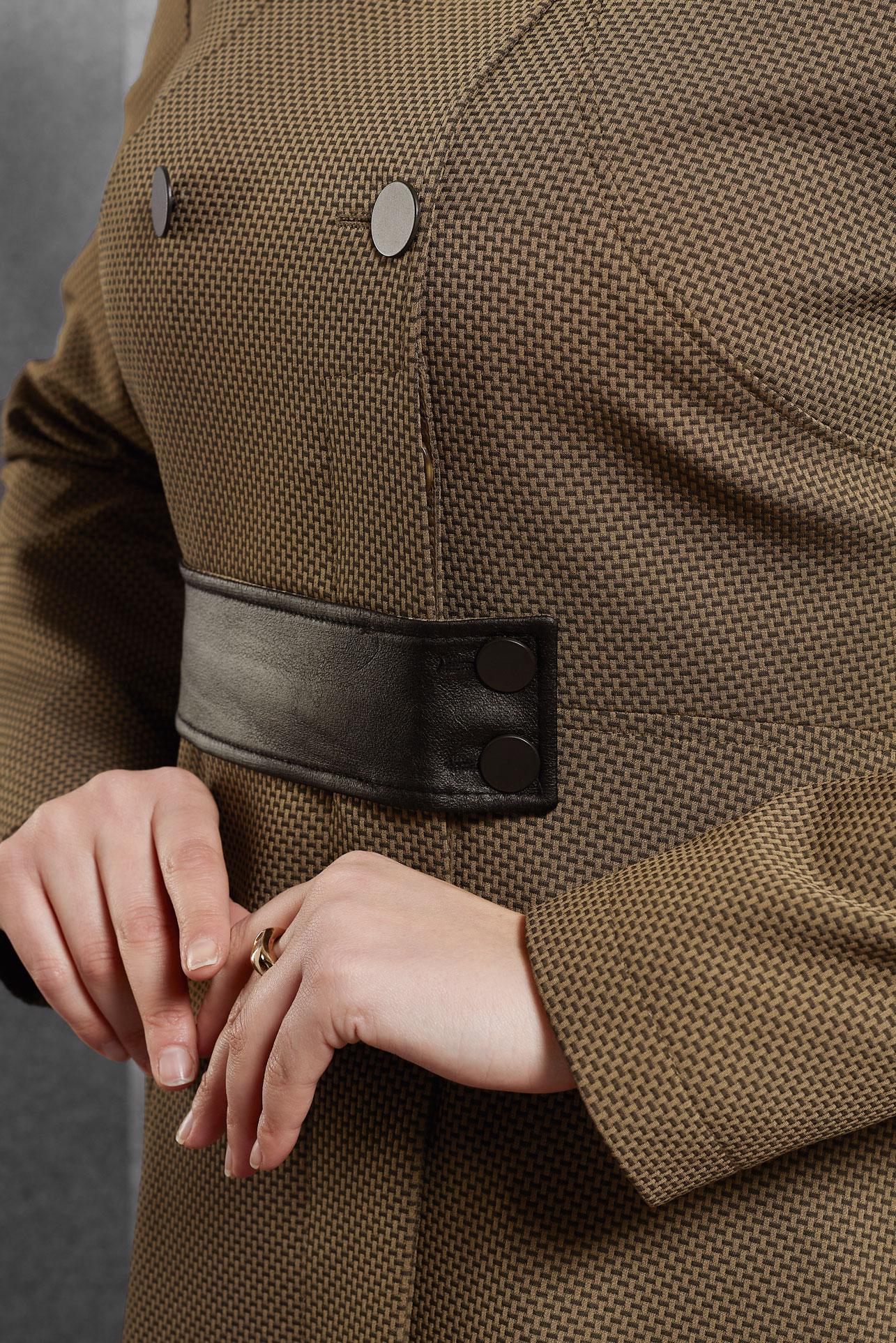 Vêtements hijab BRUN COUCHE DE FINITION À BOUTON 1420