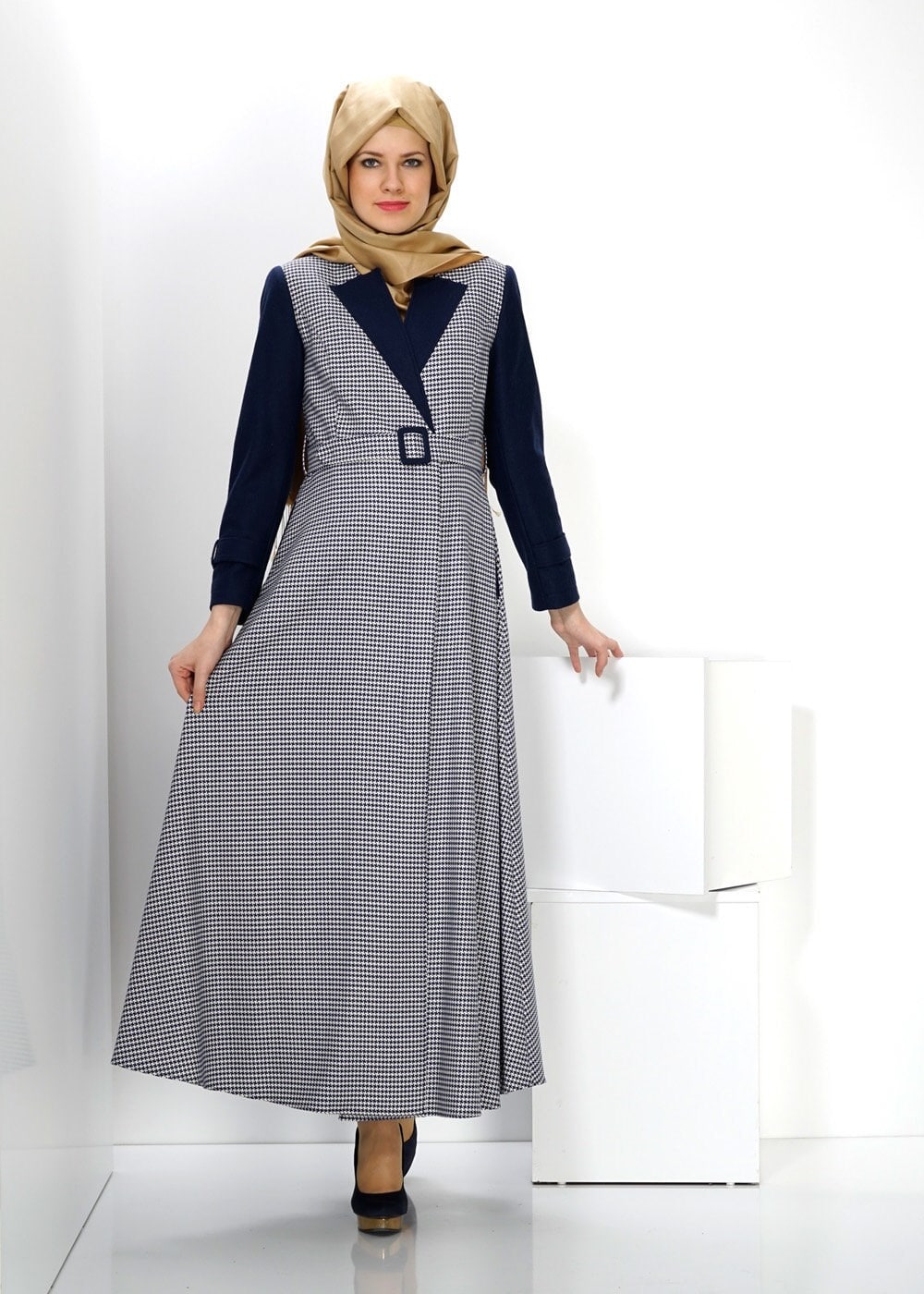 Tesettür giyim LACİVERT 1423 PARDESÜ