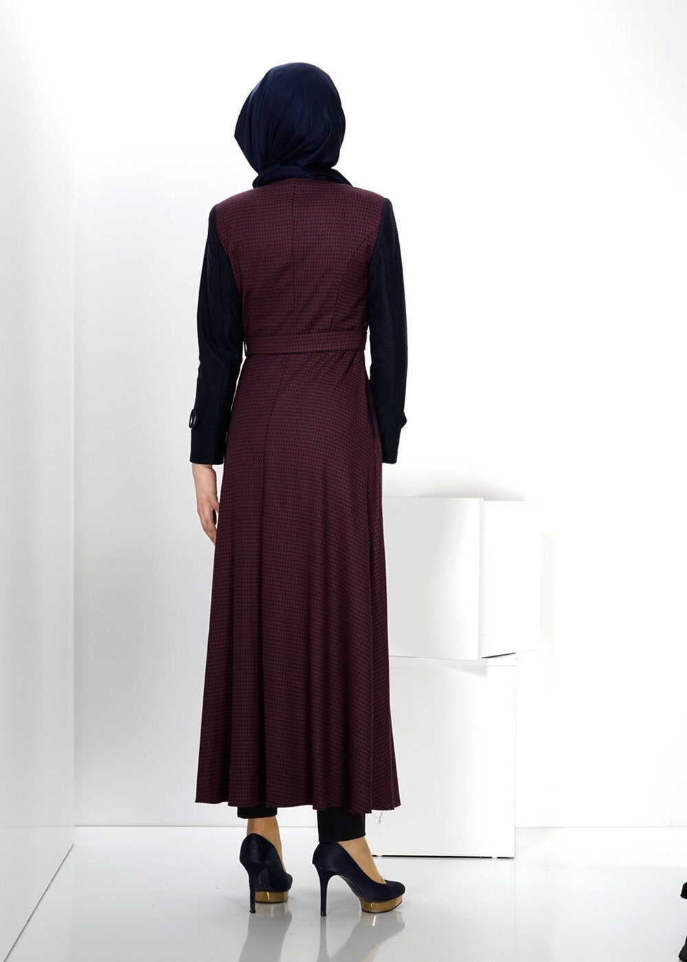 Tesettür giyim LACİVERT 1423 PARDESÜ