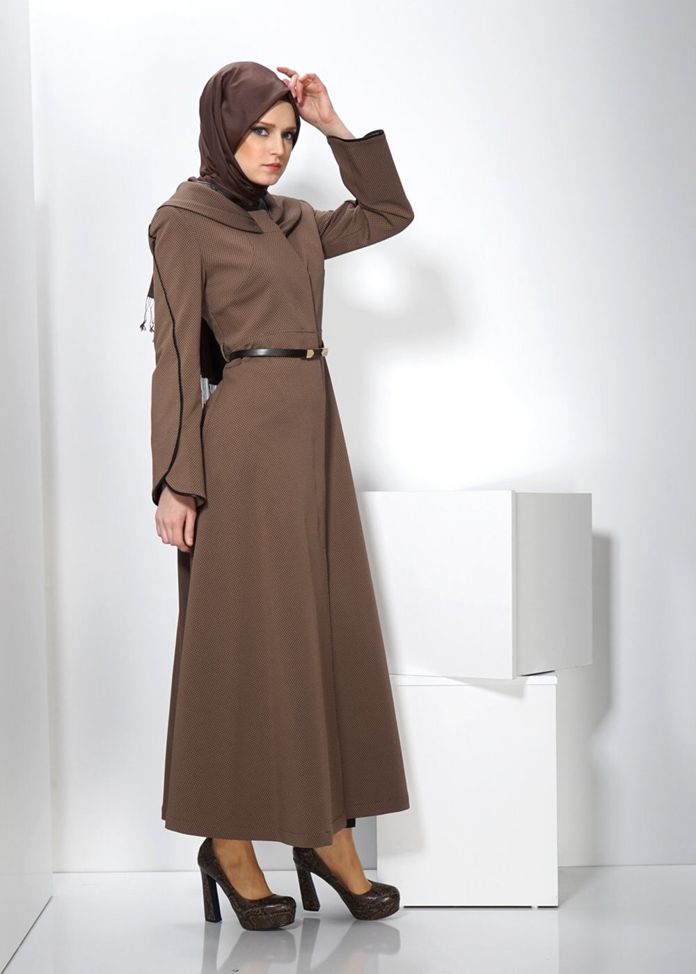 Tesettür giyim KAHVE DÜĞMELİ PARDESÜ 1425