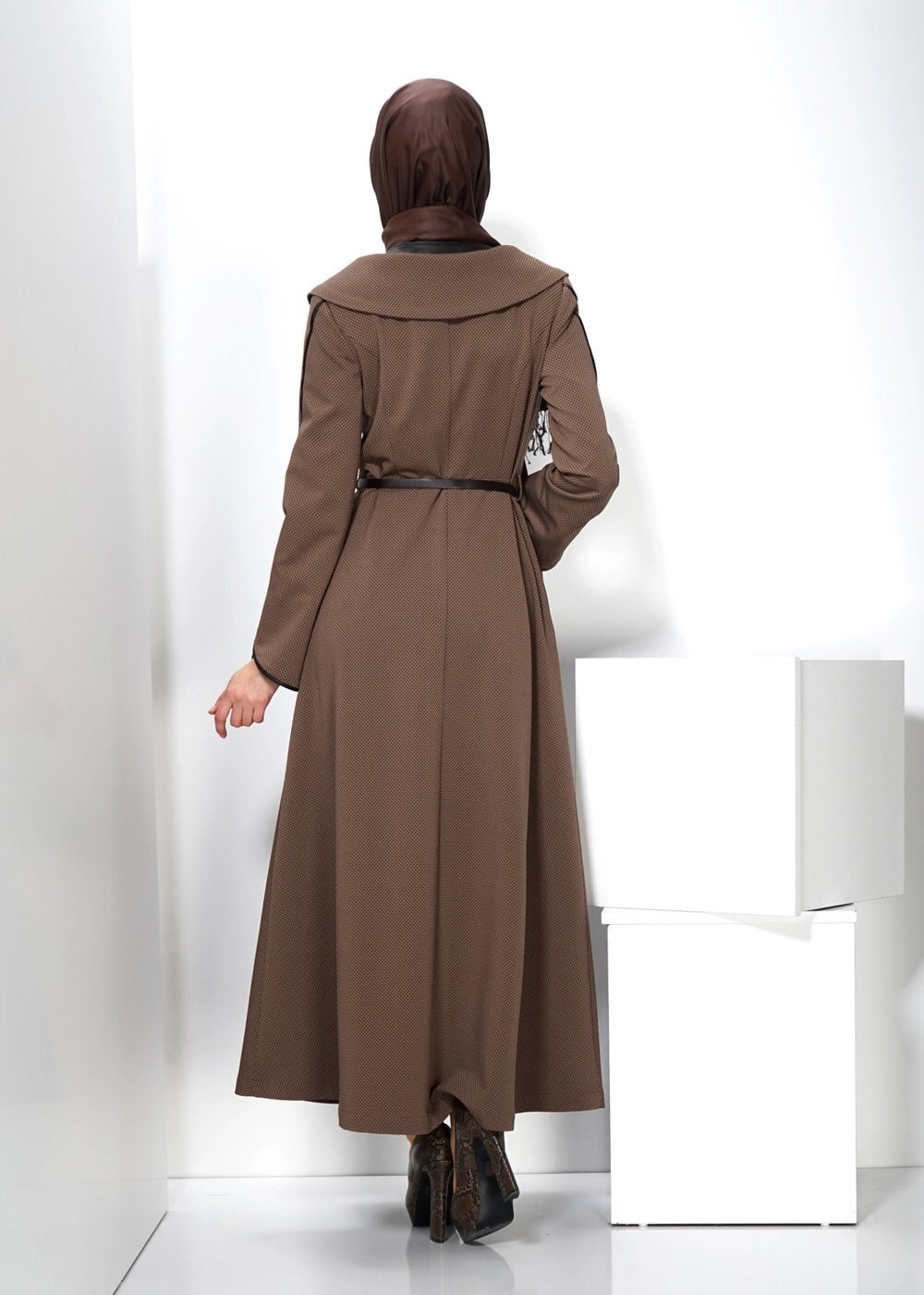 Tesettür giyim KAHVE DÜĞMELİ PARDESÜ 1425