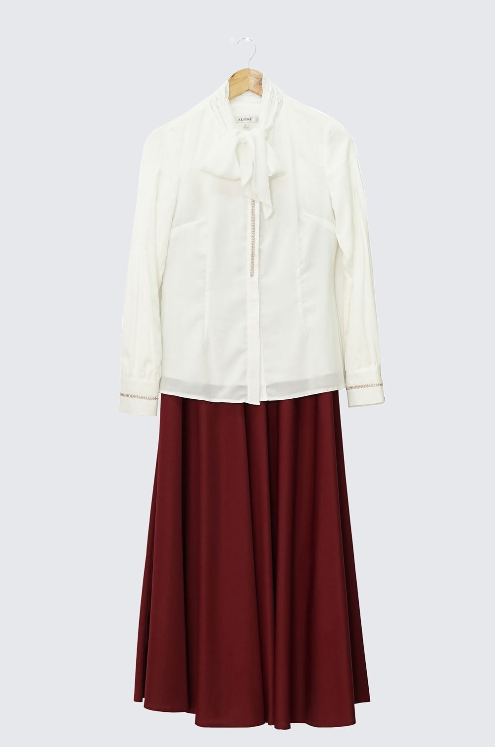 Tesettür giyim BORDO 4410 ETEKLİ TAKIM