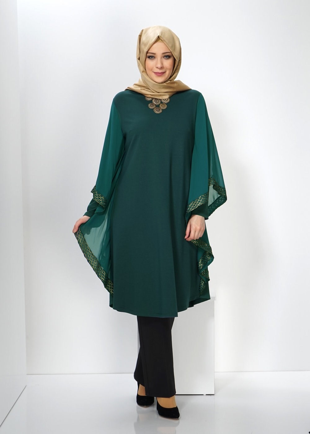 Tesettür giyim YEŞİL PANÇO TUNİK 2431 