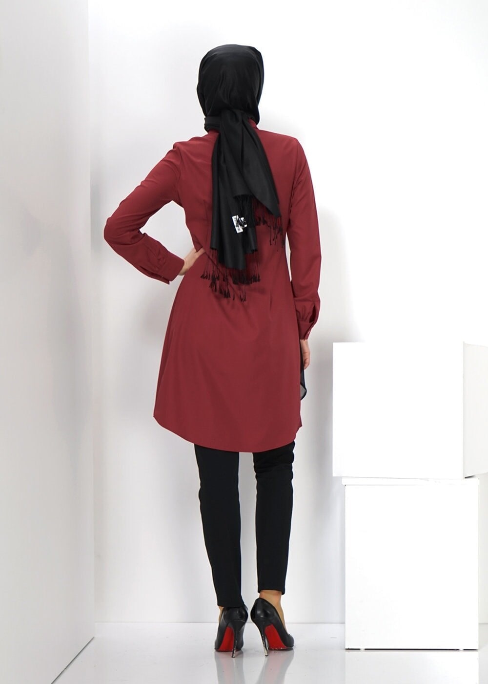 Tesettür giyim BORDO GÖMLEK YAKA DÜĞMELİ TUNİK 4323 