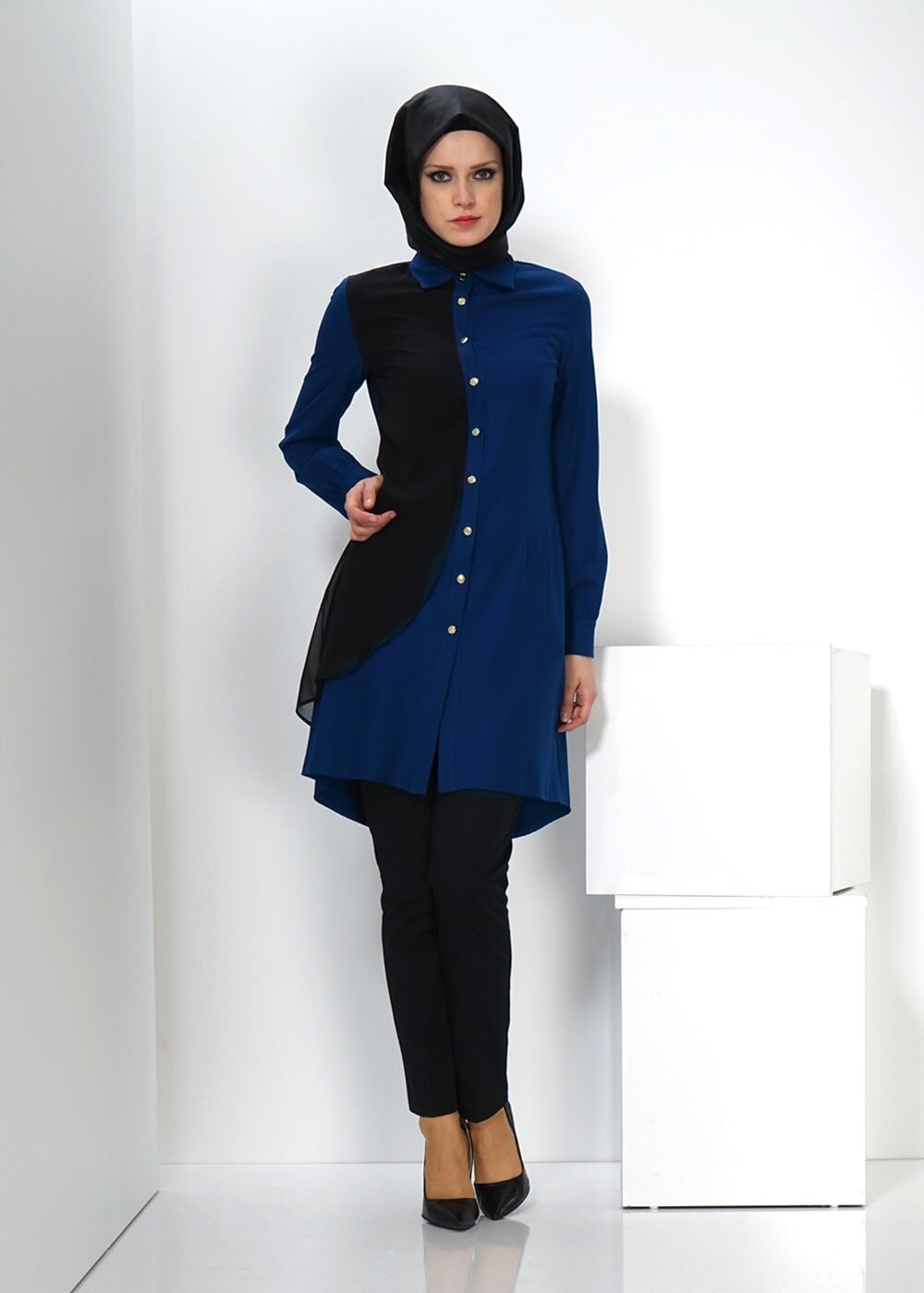 Tesettür giyim MAVİ GÖMLEK YAKA DÜĞMELİ TUNİK 4323 