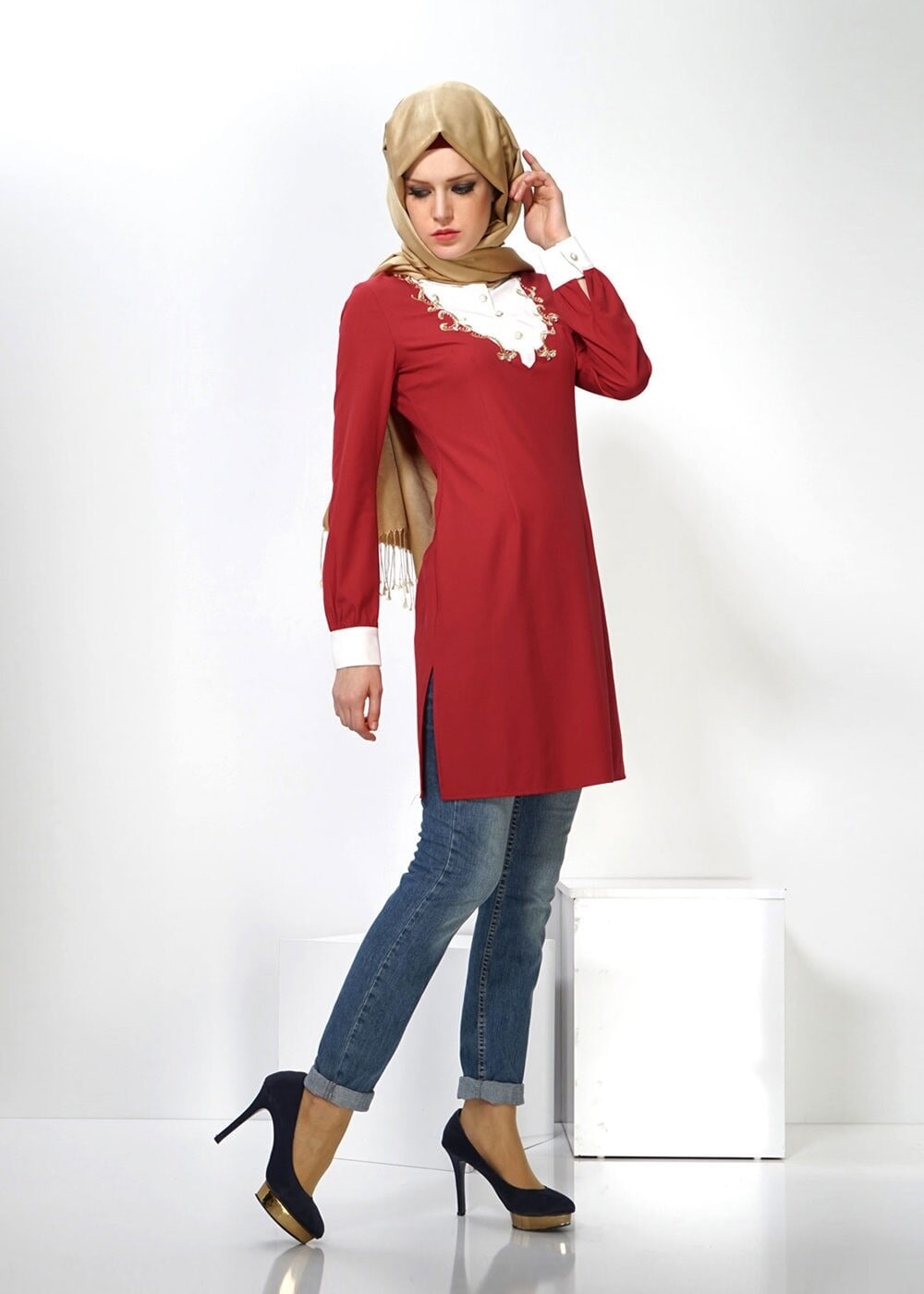 Tesettür giyim BORDO GÖMLEK YAKA DÜĞMELİ TUNİK 4336 