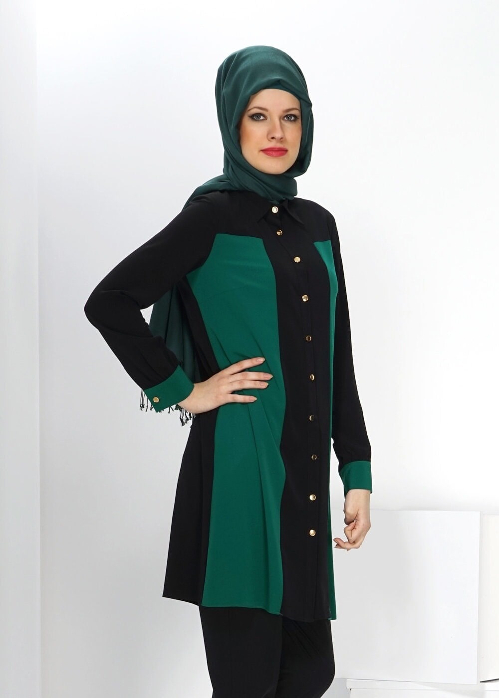 Tesettür giyim SİYAH GÖMLEK YAKA TUNİK 4345