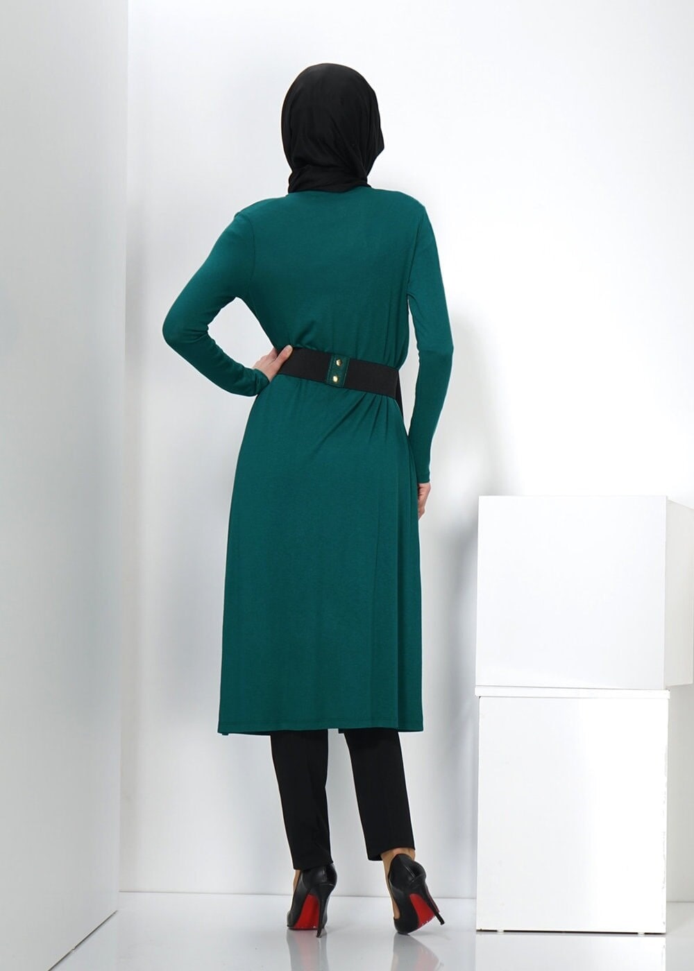 Tesettür giyim YEŞİL UZUN TUNİK 4346