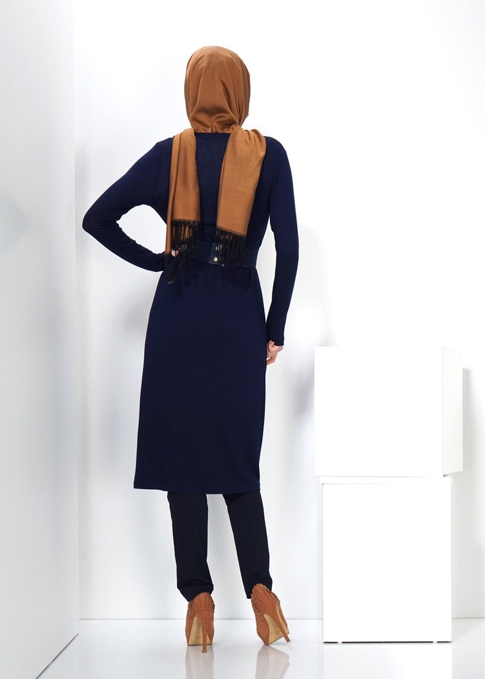 Tesettür giyim LACİVERT UZUN TUNİK 4346