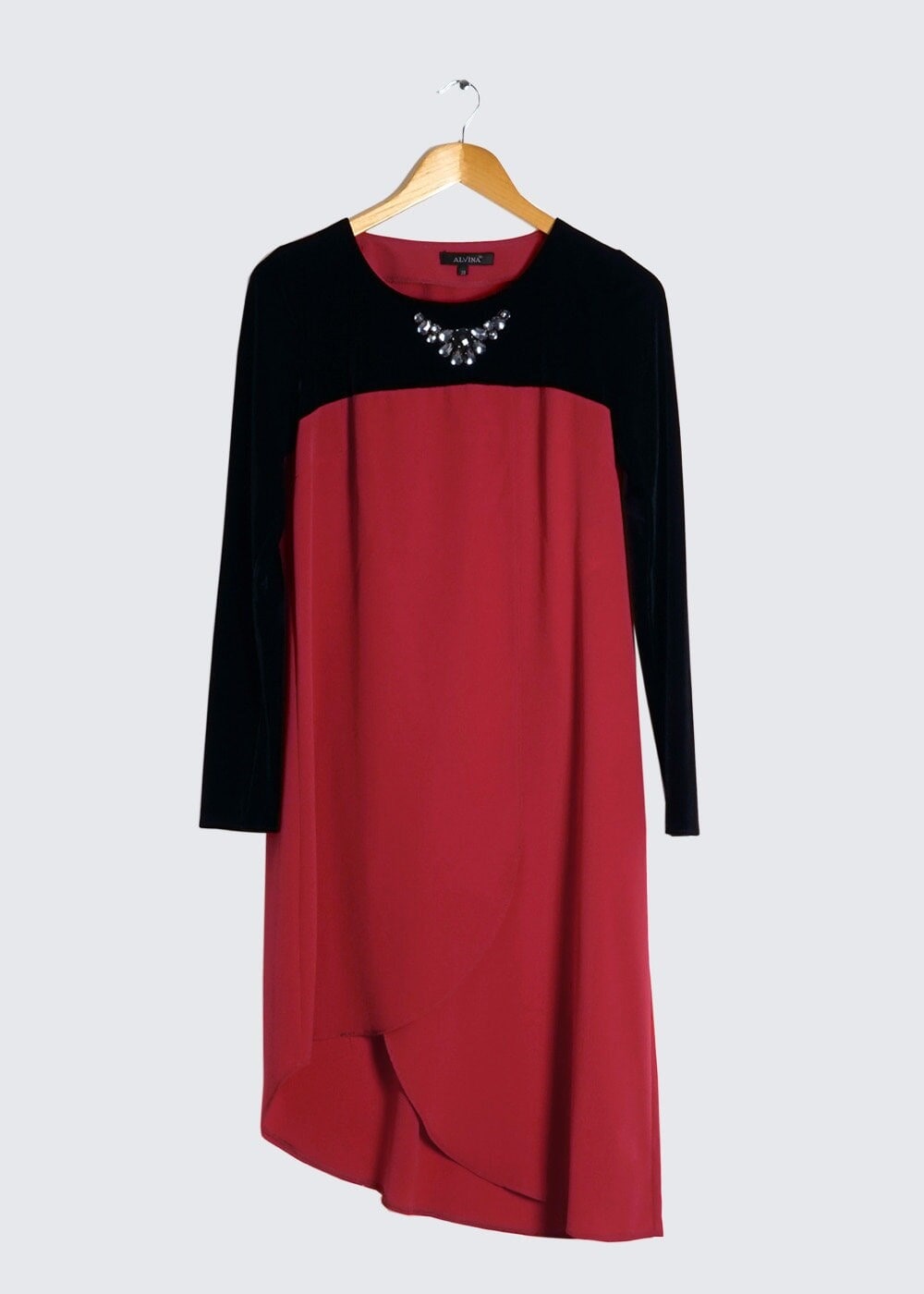 Tesettür giyim BORDO ASİMETRİK KESİM TUNİK 4391