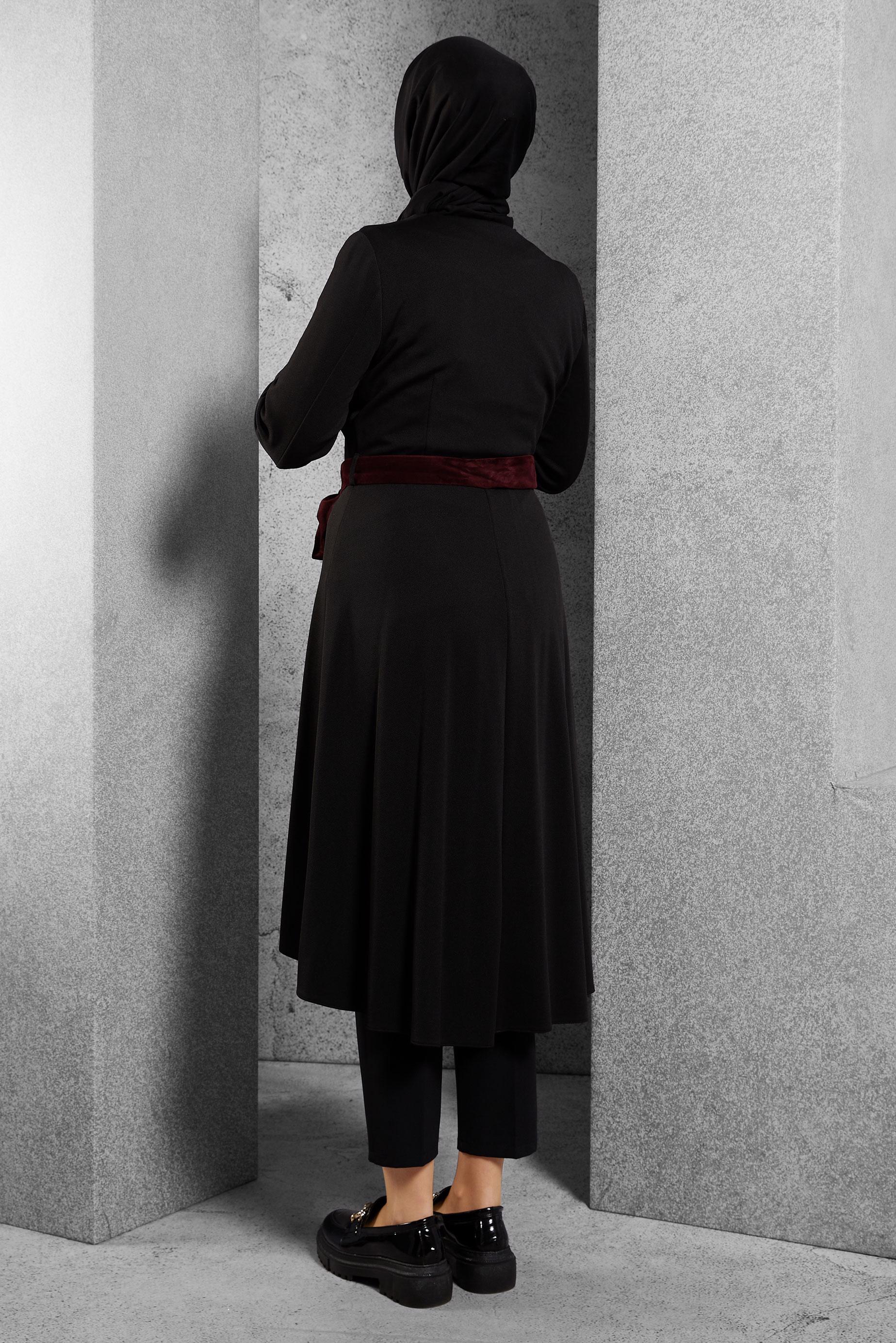 Tesettür giyim SİYAH KUŞAKLI UZUN TUNİK 4413