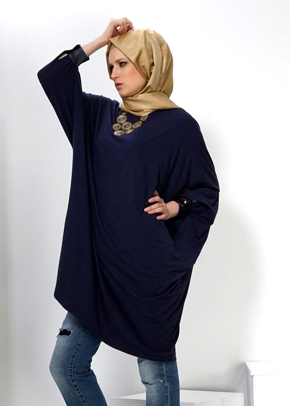 Tesettür giyim LACİVERT YARASA KOL TUNİK 4433