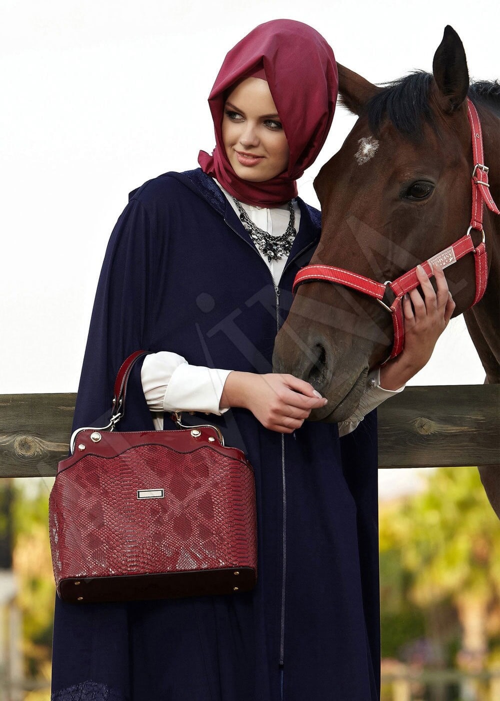 Tesettür giyim LACİVERT 4435 TUNİK 