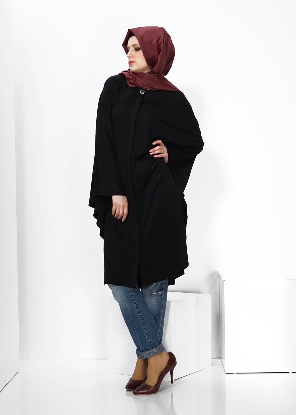 Tesettür giyim SİYAH PANÇO TUNİK 4437