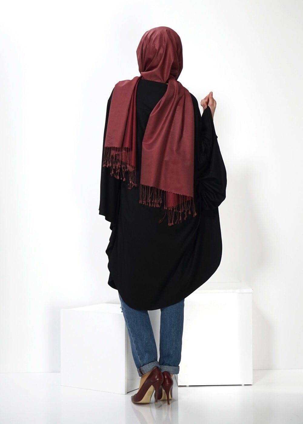 Tesettür giyim SİYAH PANÇO TUNİK 4437