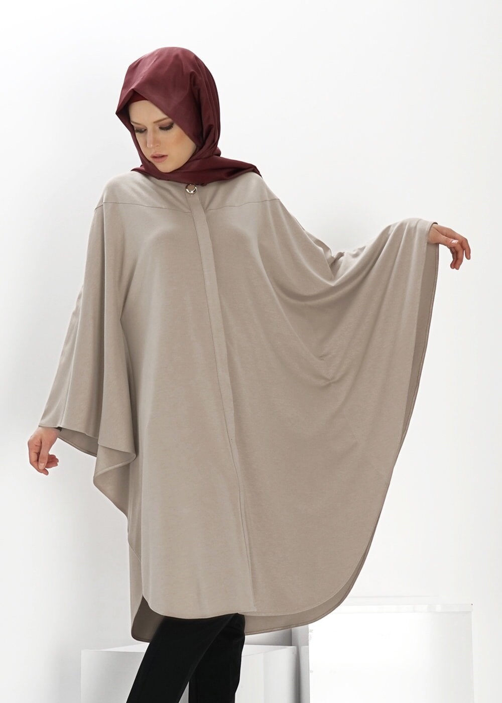 Tesettür giyim BEJ PANÇO TUNİK 4437