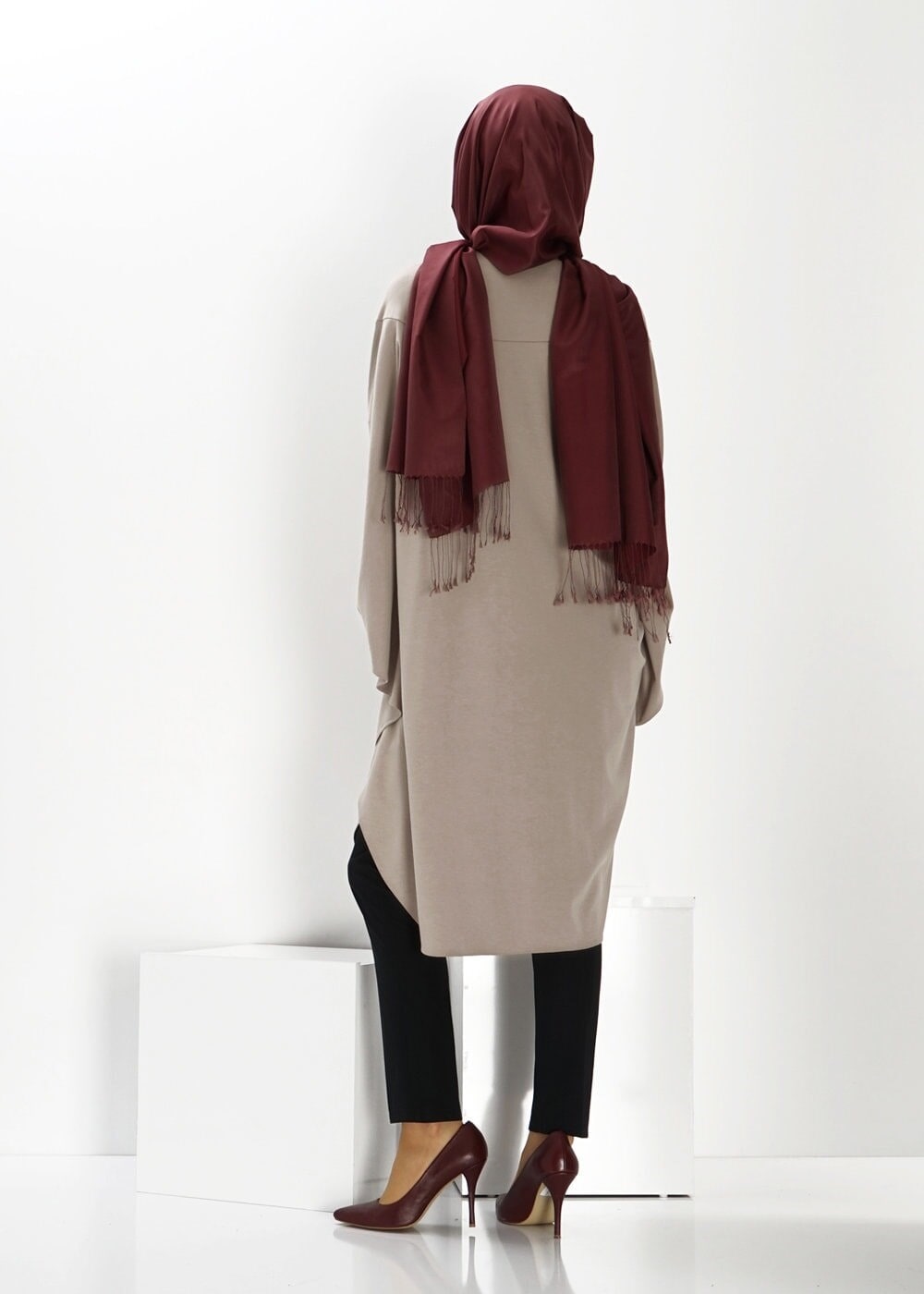 Tesettür giyim BEJ PANÇO TUNİK 4437