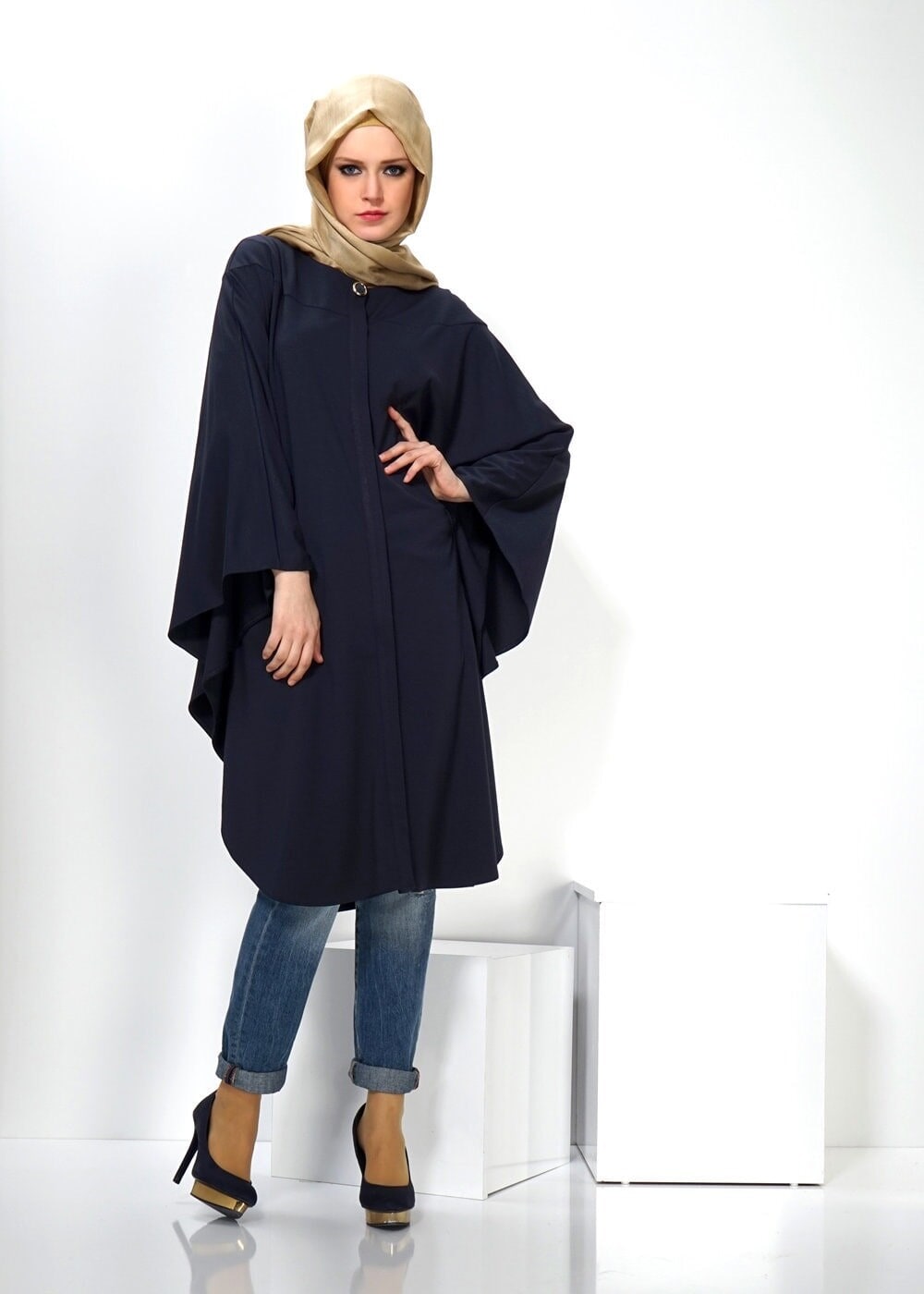Tesettür giyim LACİVERT PANÇO TUNİK 4437