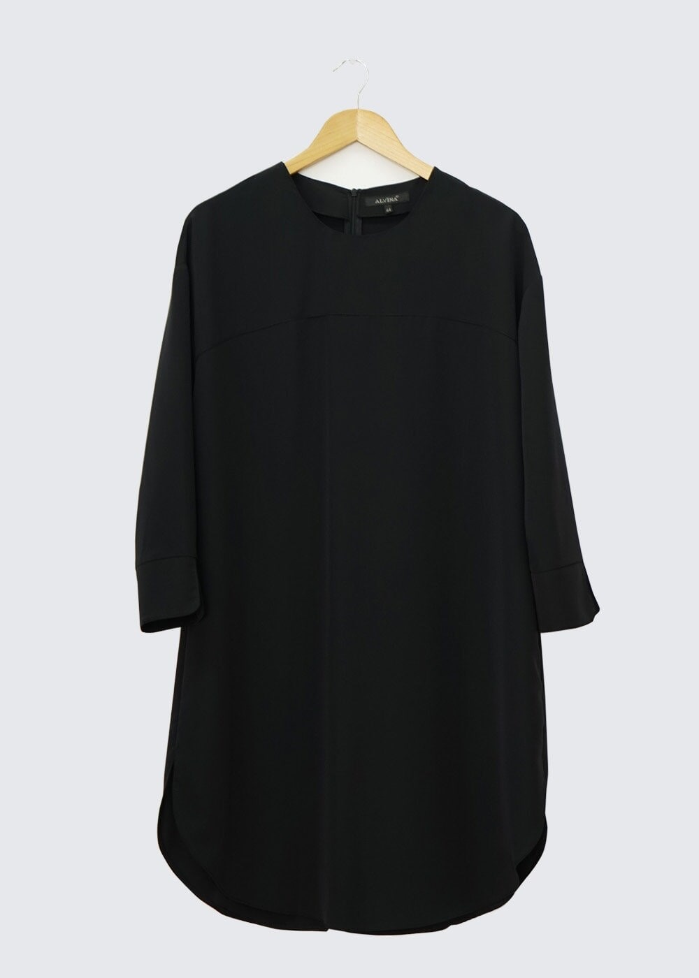 Tesettür giyim SİYAH ASİMETRİK KESİM TUNİK 4440