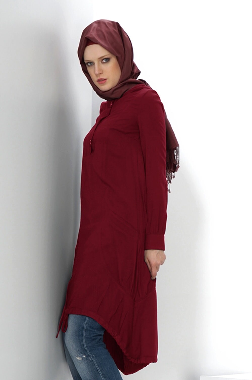 Tesettür giyim KIRMIZI ASİMETRİK KESİM TUNİK 4458
