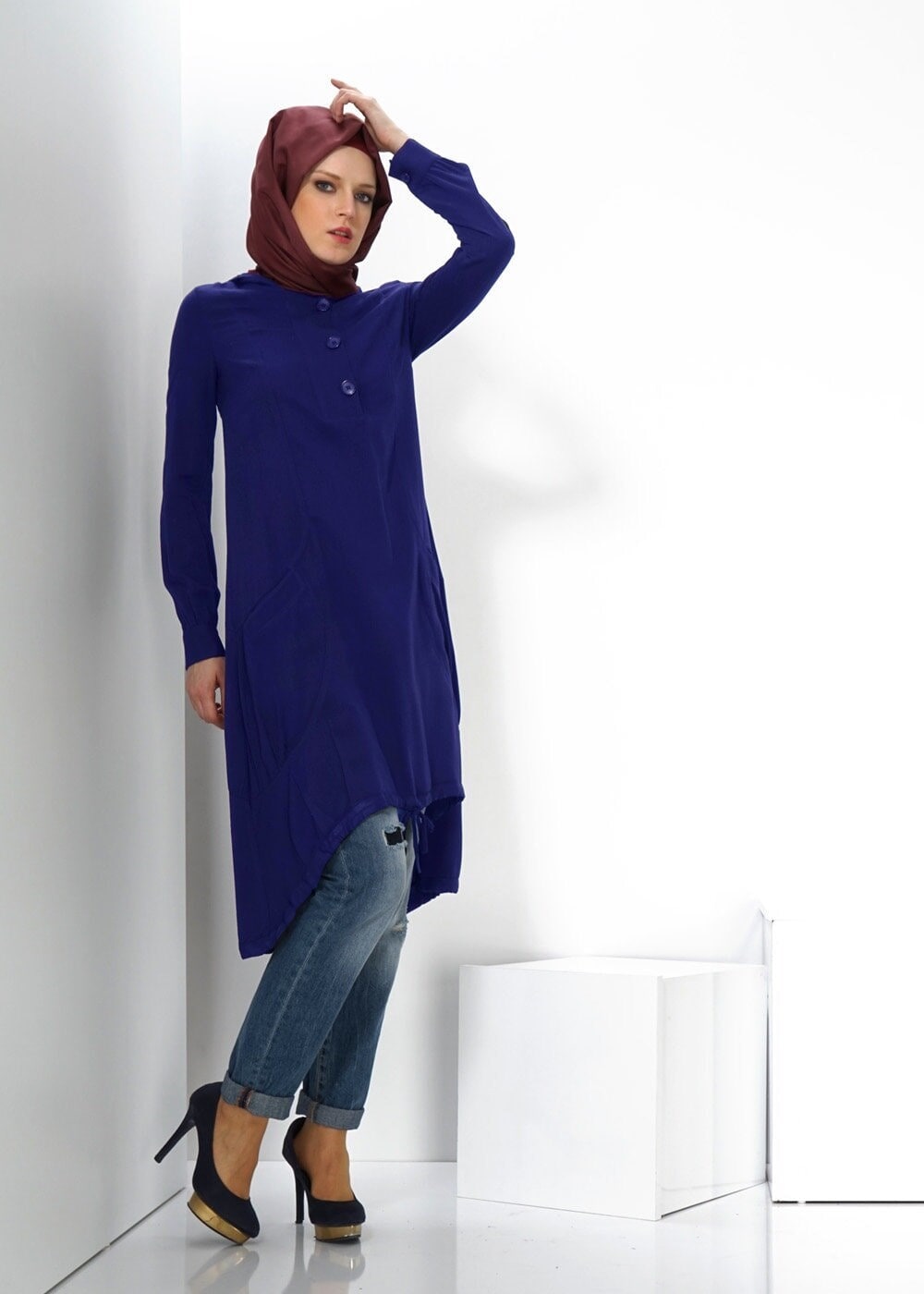 Tesettür giyim LACİVERT ASİMETRİK KESİM TUNİK 4458