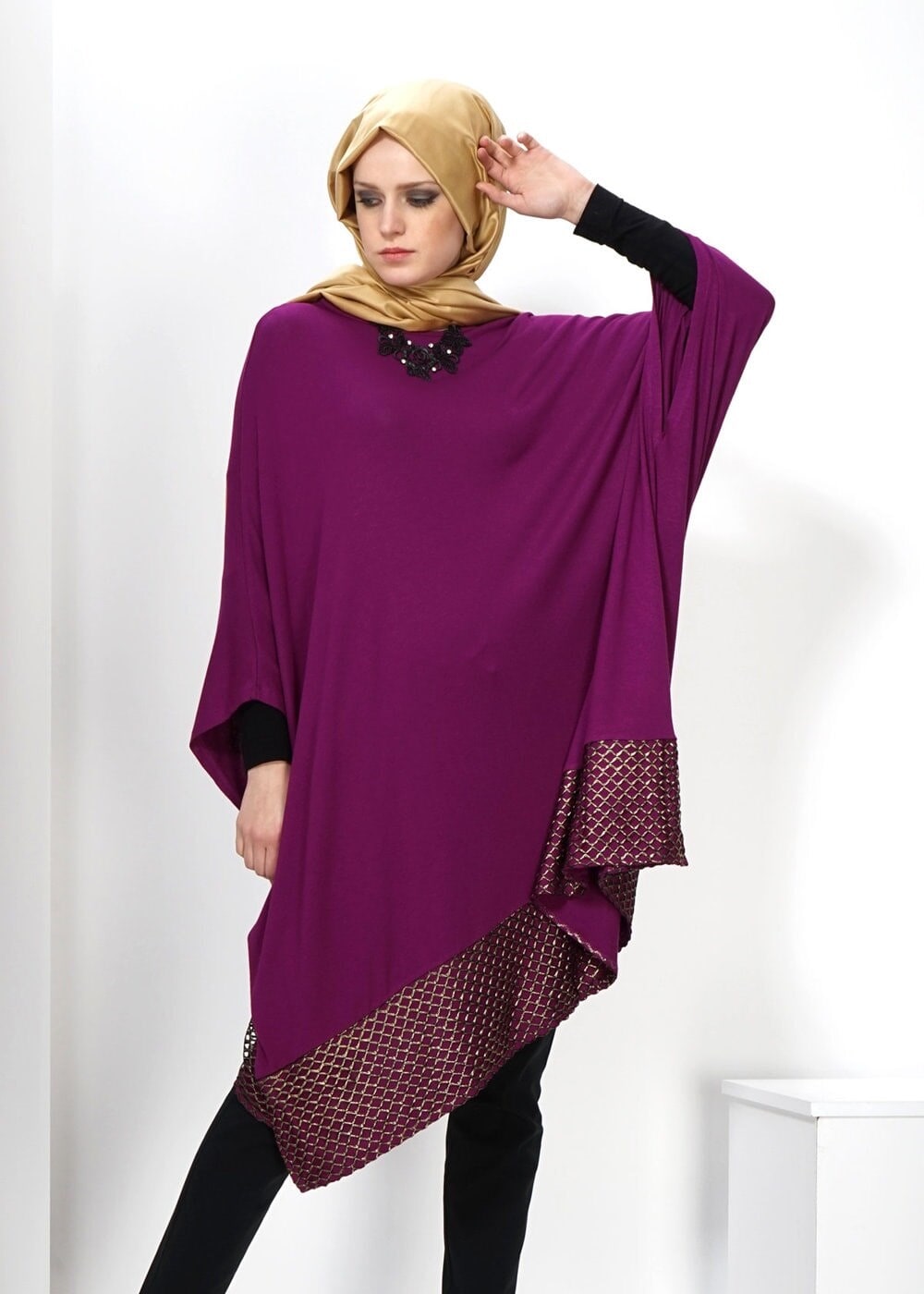 Tesettür giyim FUŞYA YARASA KOL TUNİK 4483