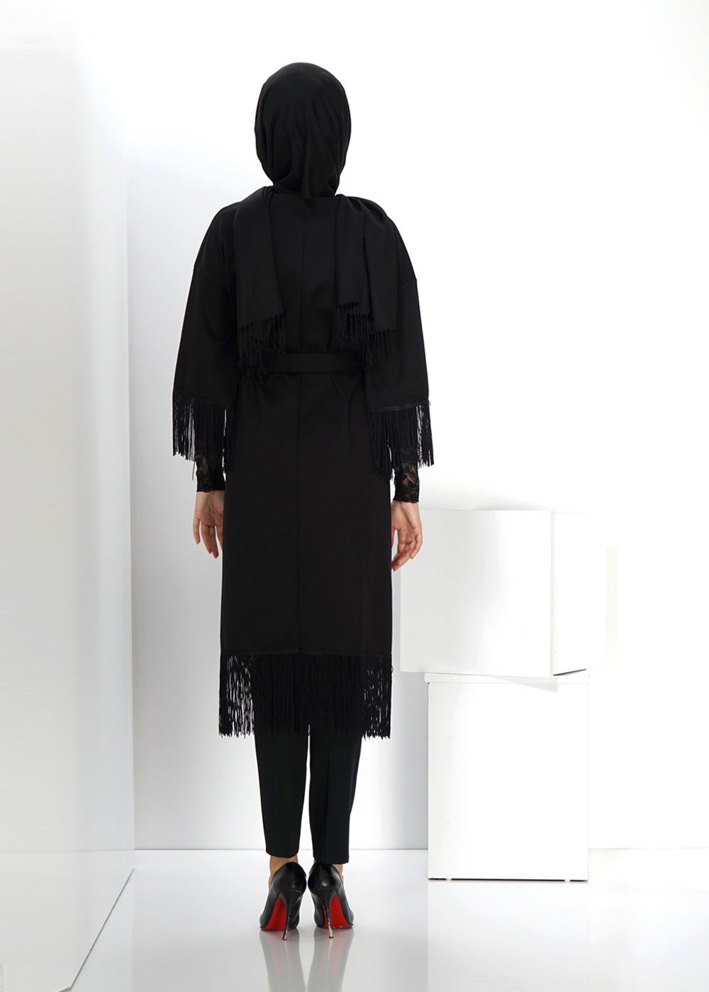 Tesettür giyim YEŞİL PÜSKÜL DETAYLI TUNİK 4492