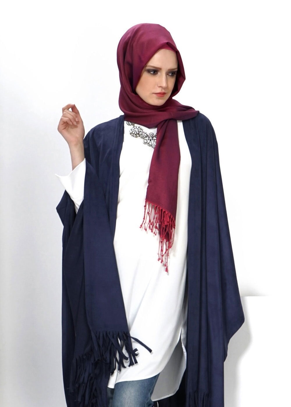 Tesettür giyim LACİVERT PÜSKÜL DETAYLI ŞAL TUNİK 4550