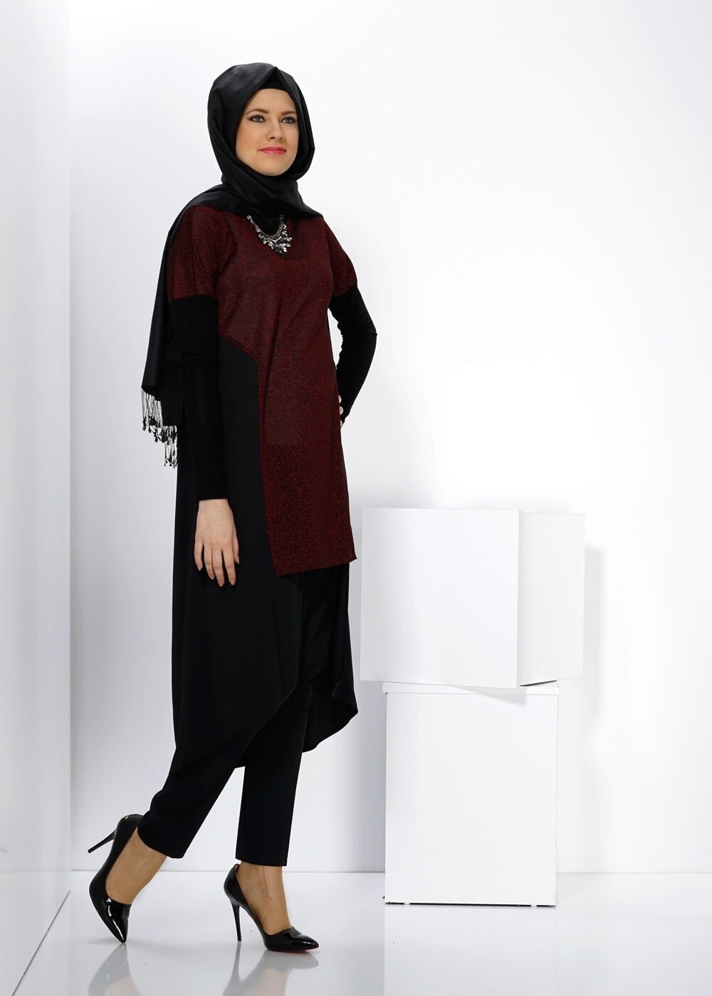 Tesettür giyim BORDO SİM DETAYLI TUNİK 4553