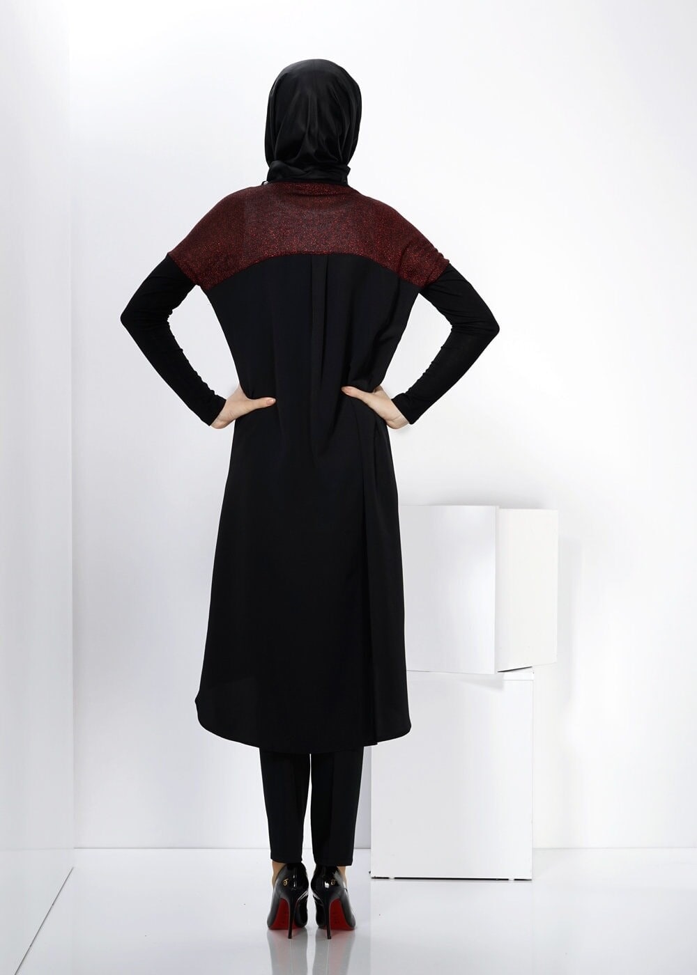 Tesettür giyim BORDO SİM DETAYLI TUNİK 4553