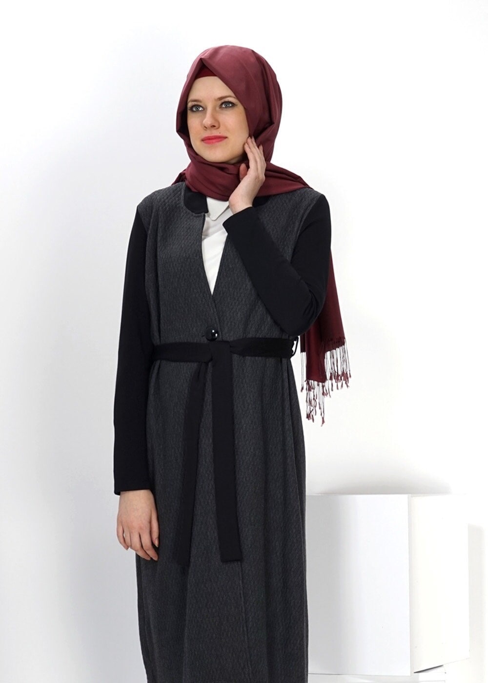 Tesettür giyim GRİ DÜĞME DETAYLI TUNİK 4558 