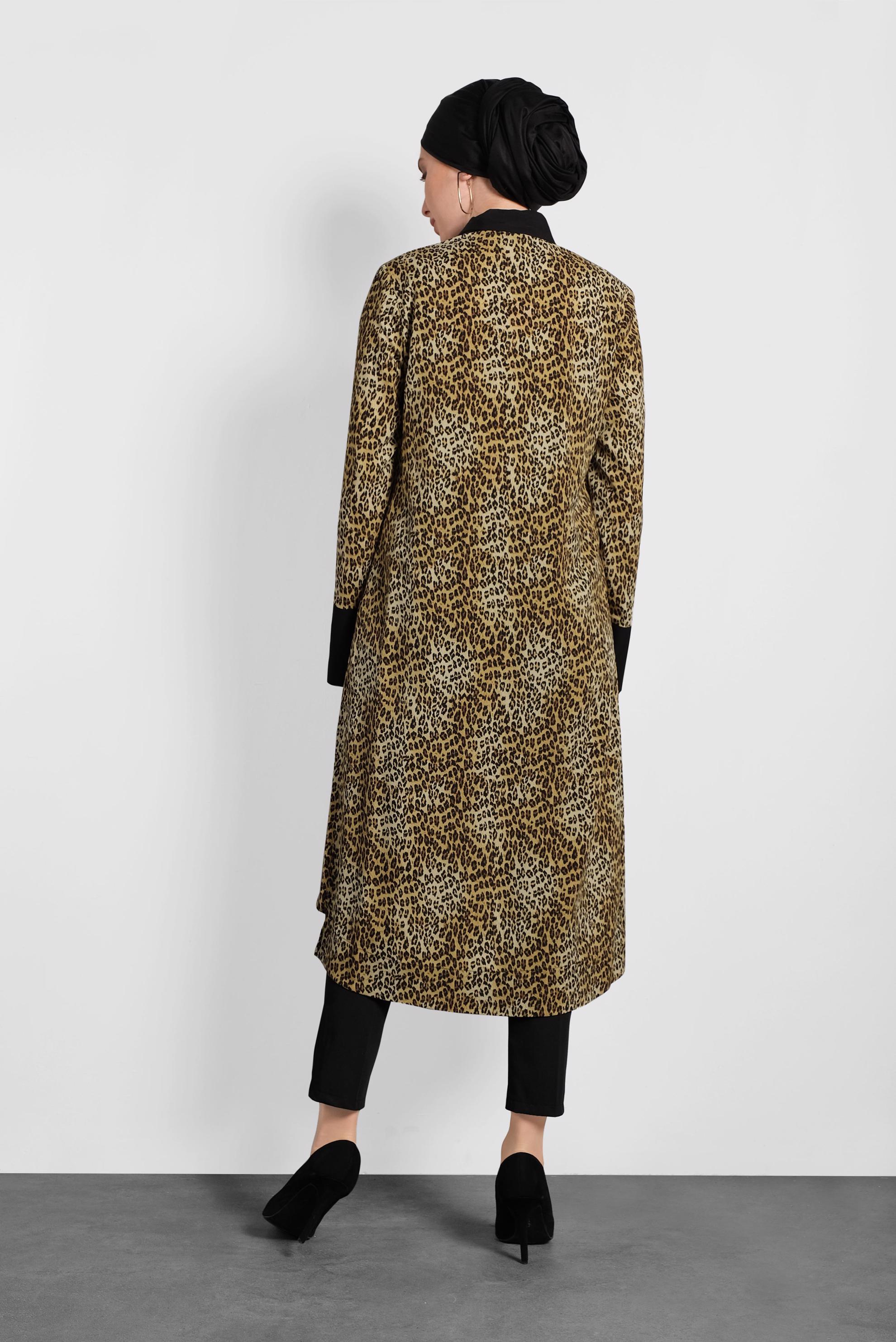 Tesettür giyim BEJ LEOPAR DESENLİ TUNİK 4407-1