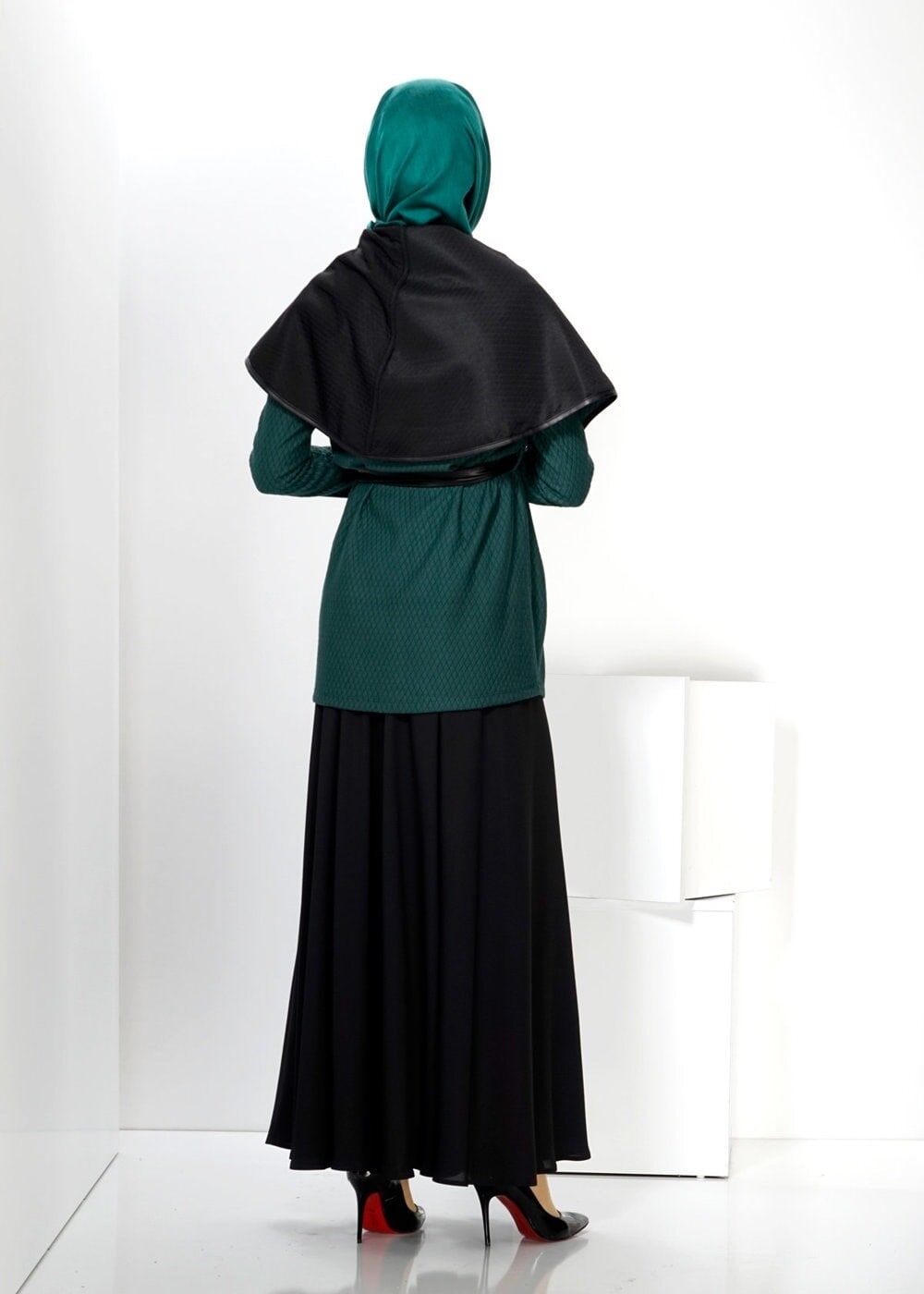 Tesettür giyim YEŞİL ŞAL YAKA TUNİK 4523-1