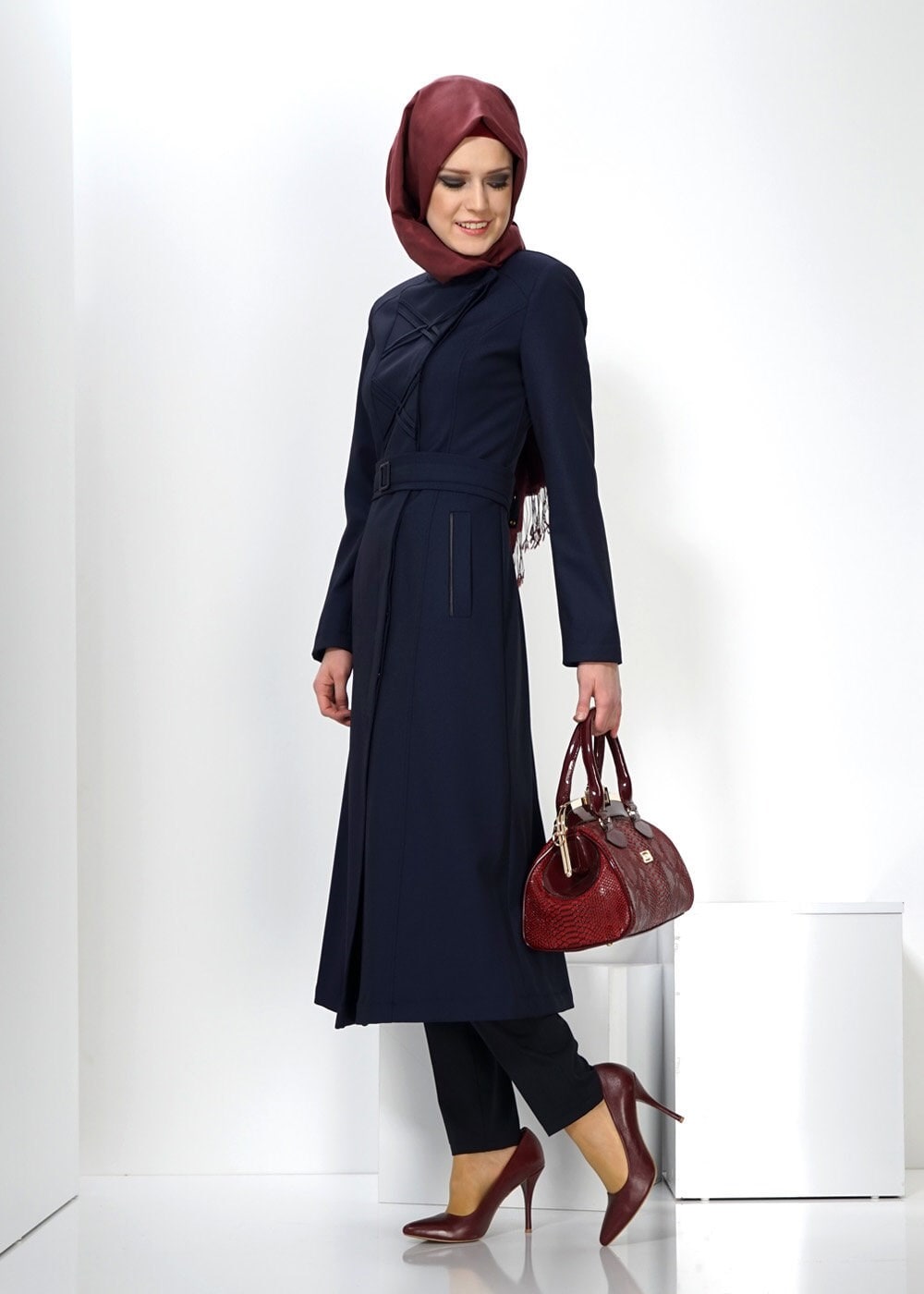 Tesettür giyim LACİVERT 1327 TRENÇKOT