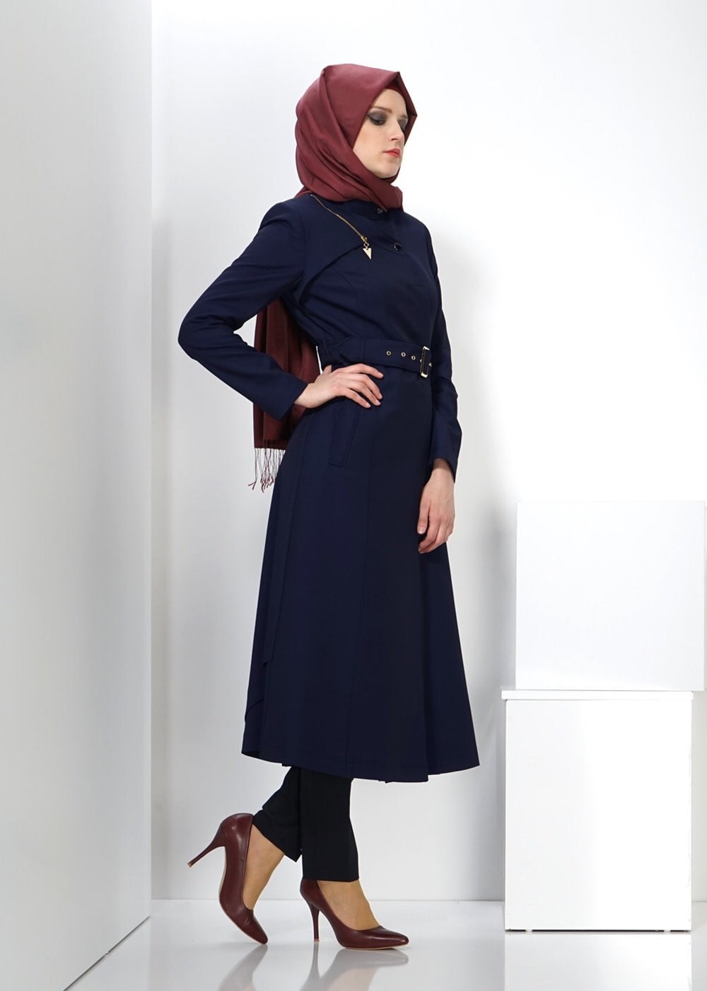 Tesettür giyim LACİVERT 1352 TRENÇKOT