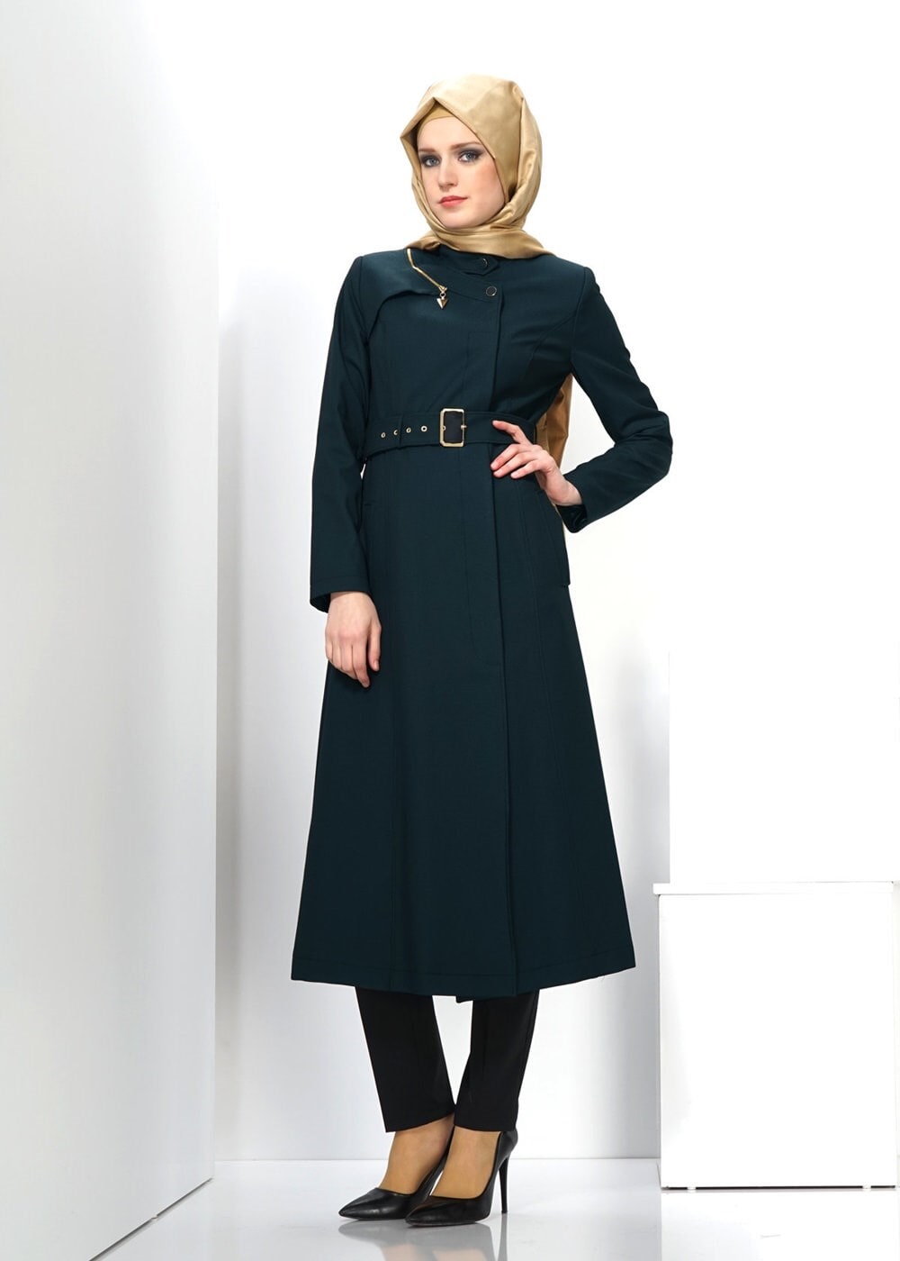 Tesettür giyim YEŞİL 1352 TRENÇKOT