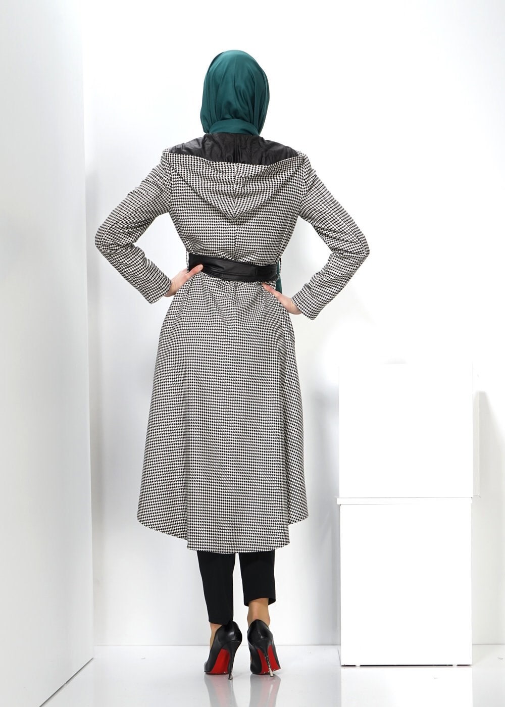 Tesettür giyim SİYAH 1374 TRENÇKOT