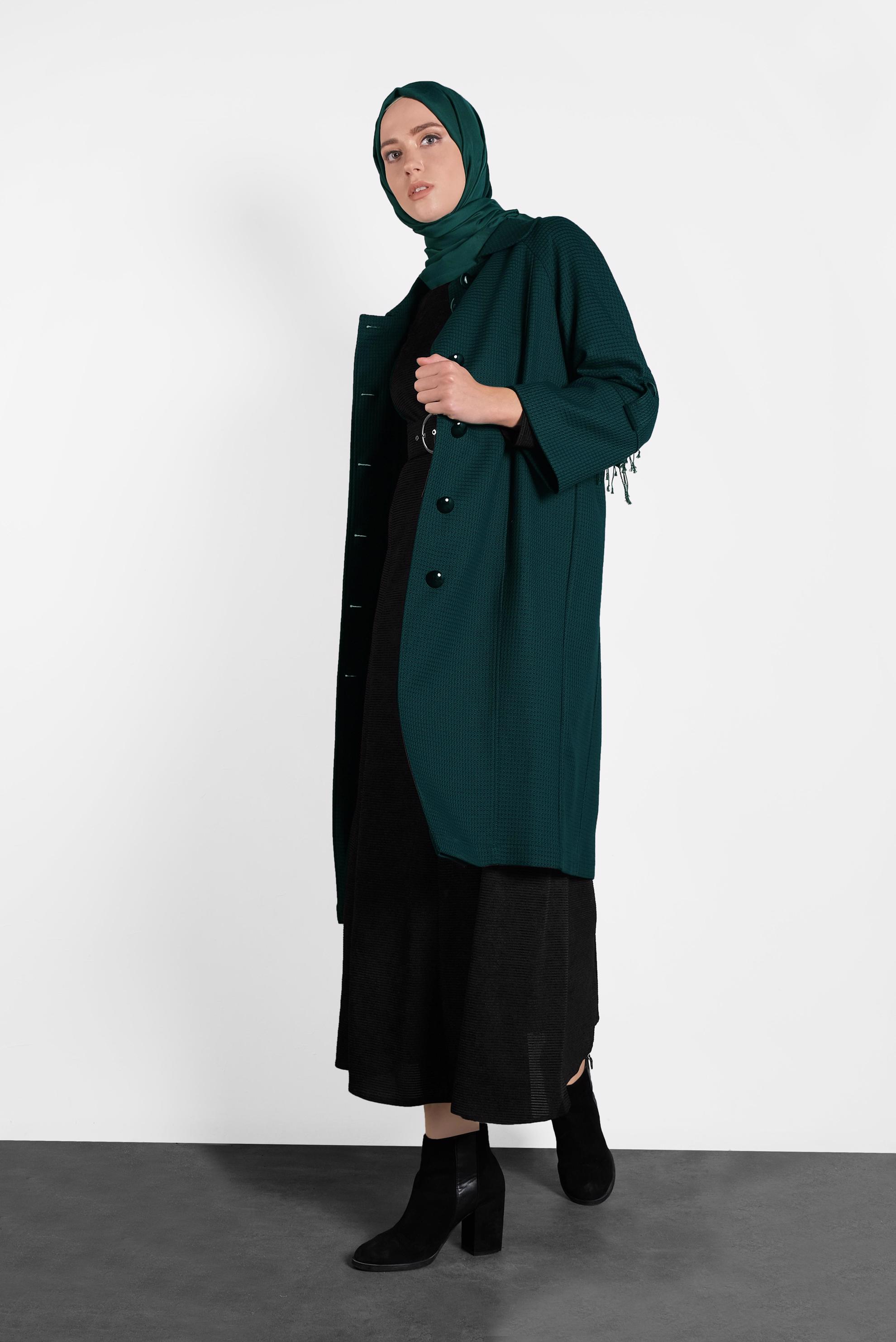 Tesettür giyim YEŞİL DÜĞMELİ CEPLİ TRENÇKOT 1390