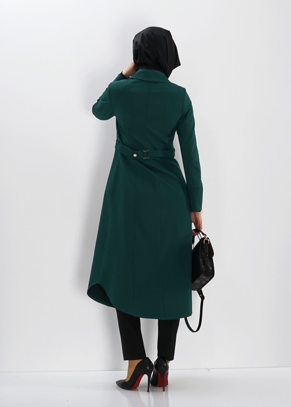 Tesettür giyim YEŞİL DÜĞMELİ TRENÇKOT 1392