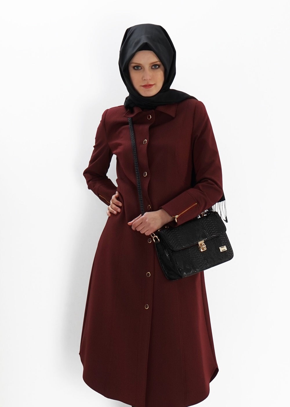 Tesettür giyim BORDO DÜĞMELİ TRENÇKOT 1392
